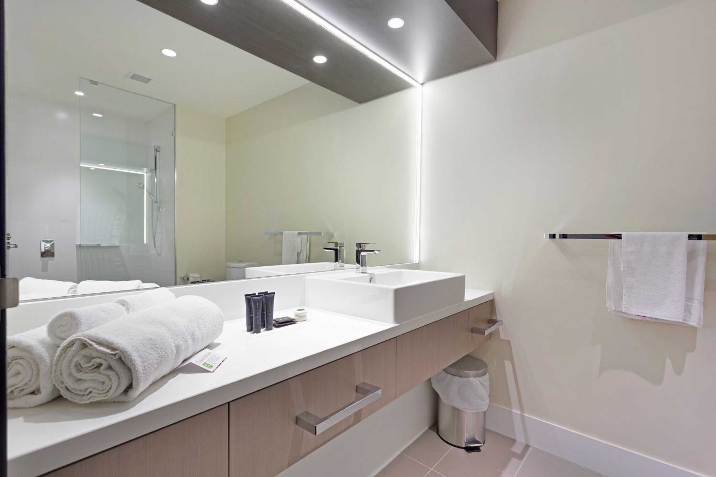 Gift card for Calamvale Suites And Conference Centre Gift card for Calamvale Suites And Conference Centre