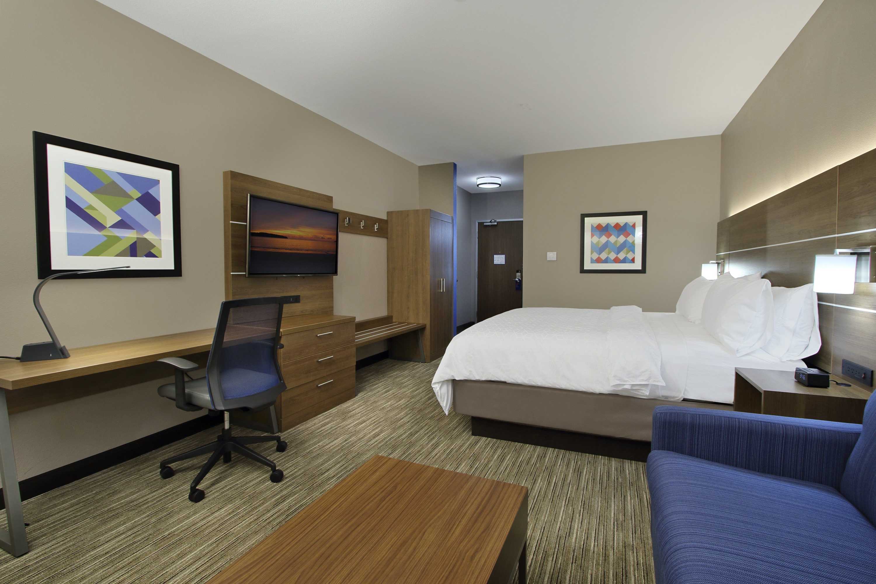 Gift card for Holiday Inn Express & Suites Dallas-Frisco NW Toyota Stdm by Ihg Gift card for Holiday Inn Express & Suites Dallas-Frisco NW Toyota Stdm by Ihg