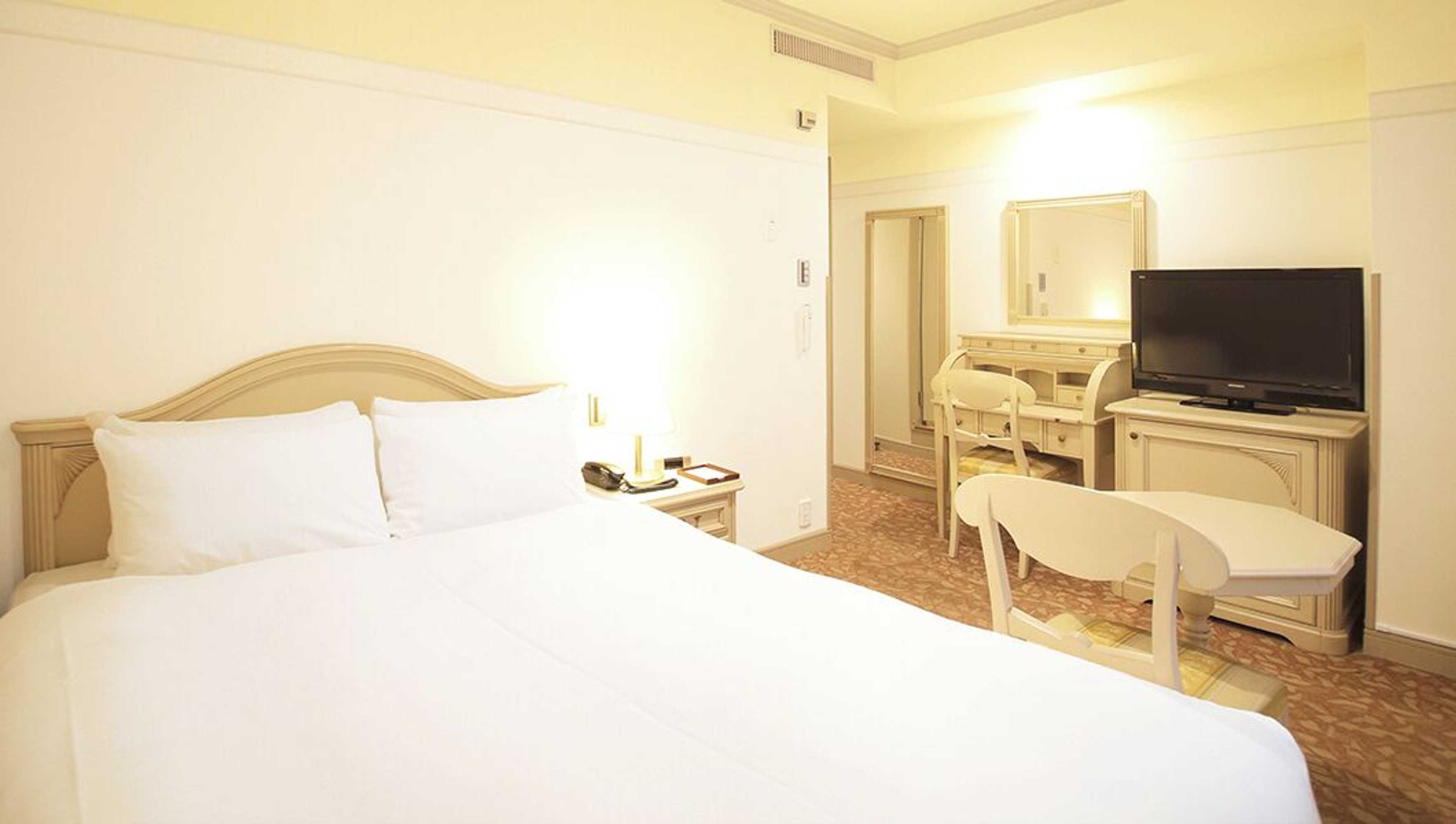 Gift card for Hotel Piena Kobe Gift card for Hotel Piena Kobe
