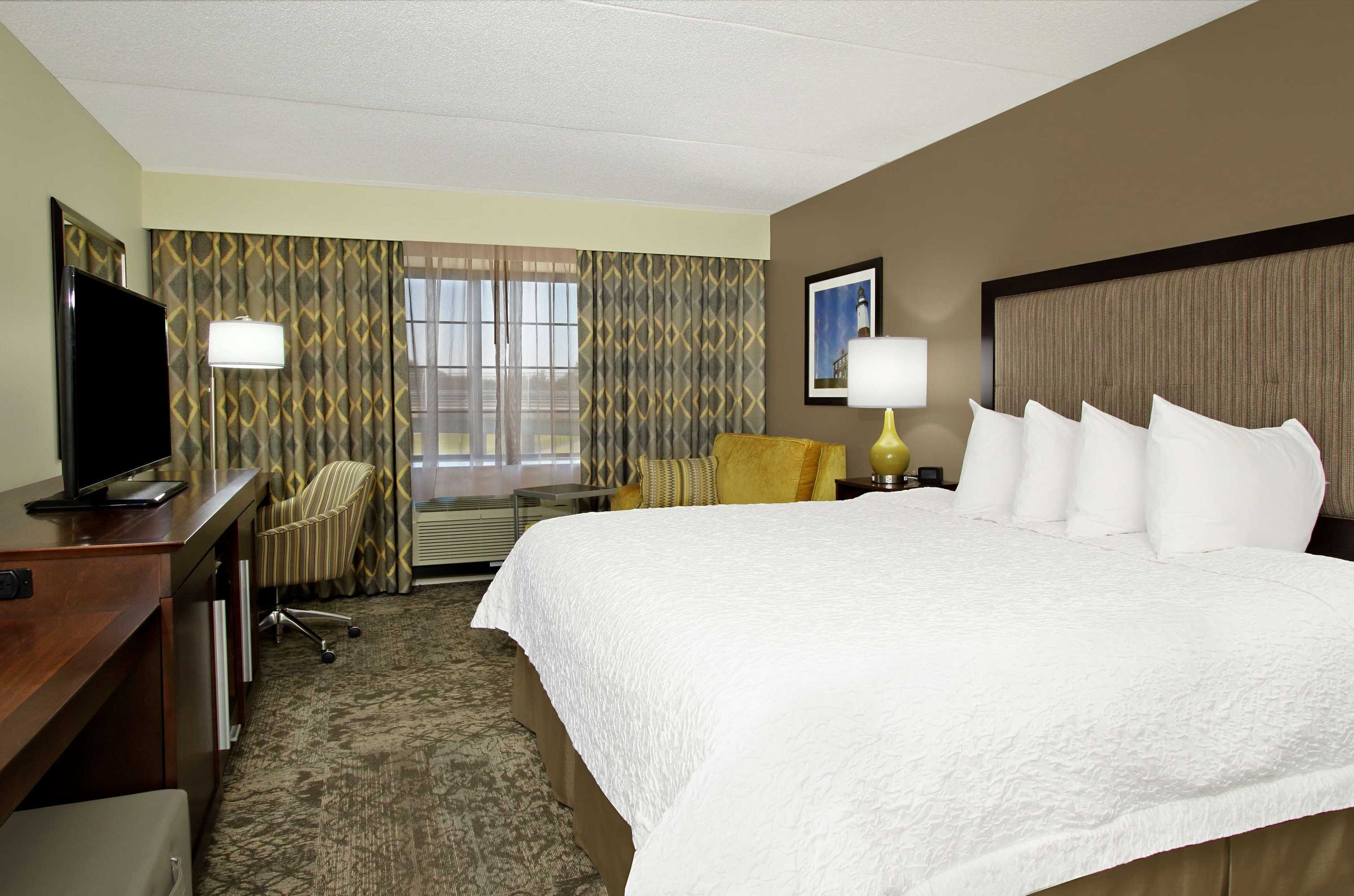 Gift card for Hampton Inn & Suites Rockville Centre Gift card for Hampton Inn & Suites Rockville Centre