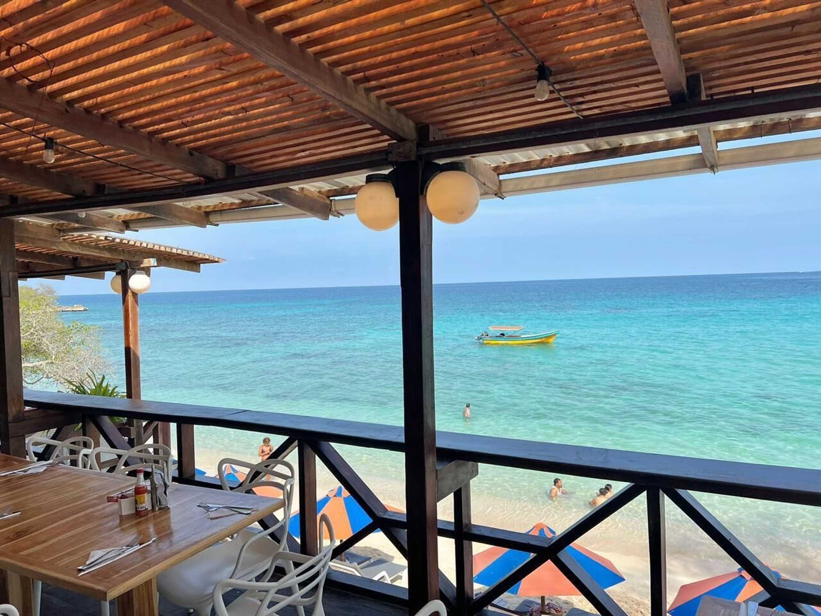 Gift card for Hotel Playa Surf BarÚ Gift card for Hotel Playa Surf BarÚ
