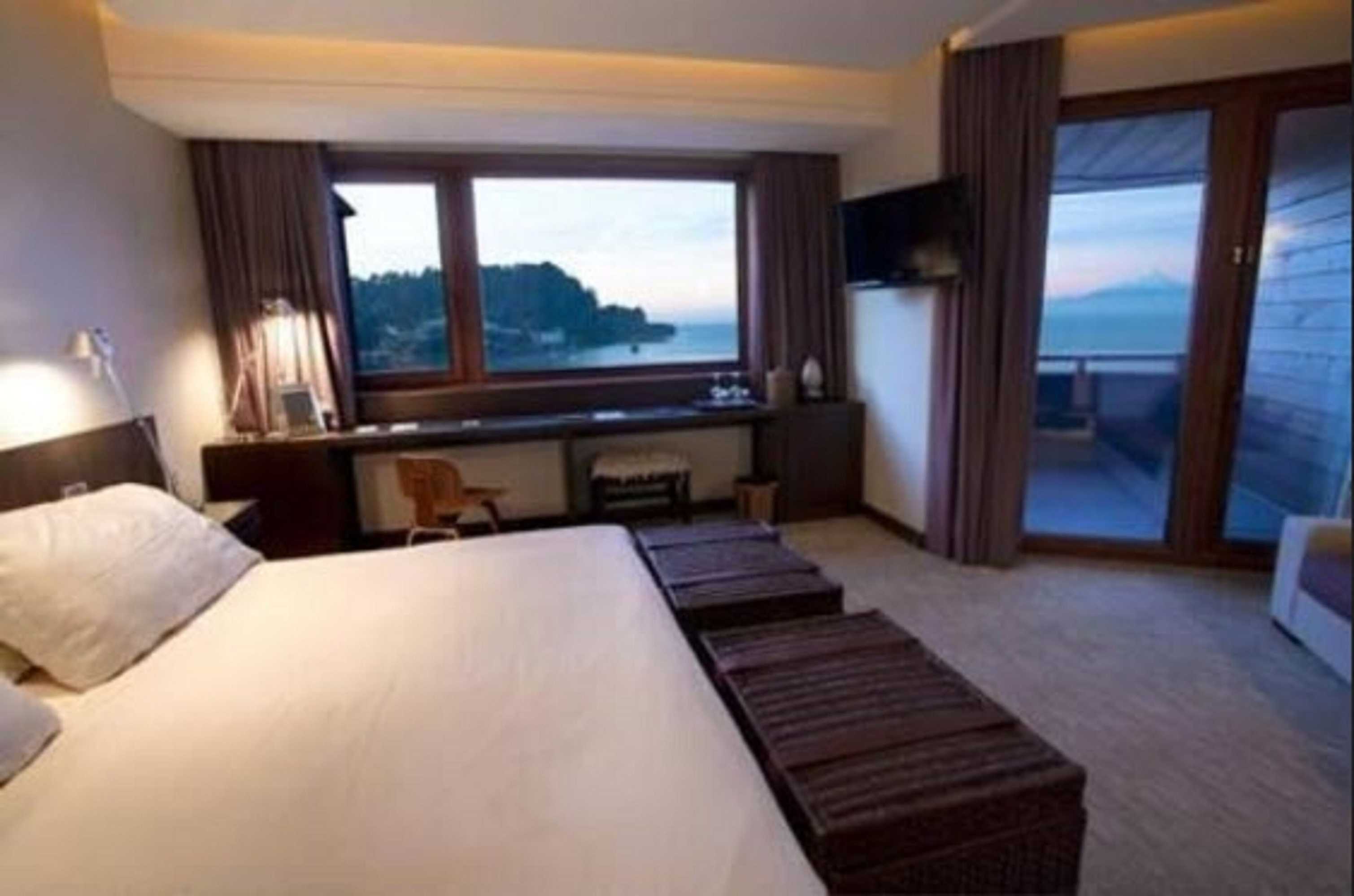 Gift card for Hotel Dreams de Los Volcanes - Puerto Varas Gift card for Hotel Dreams de Los Volcanes - Puerto Varas