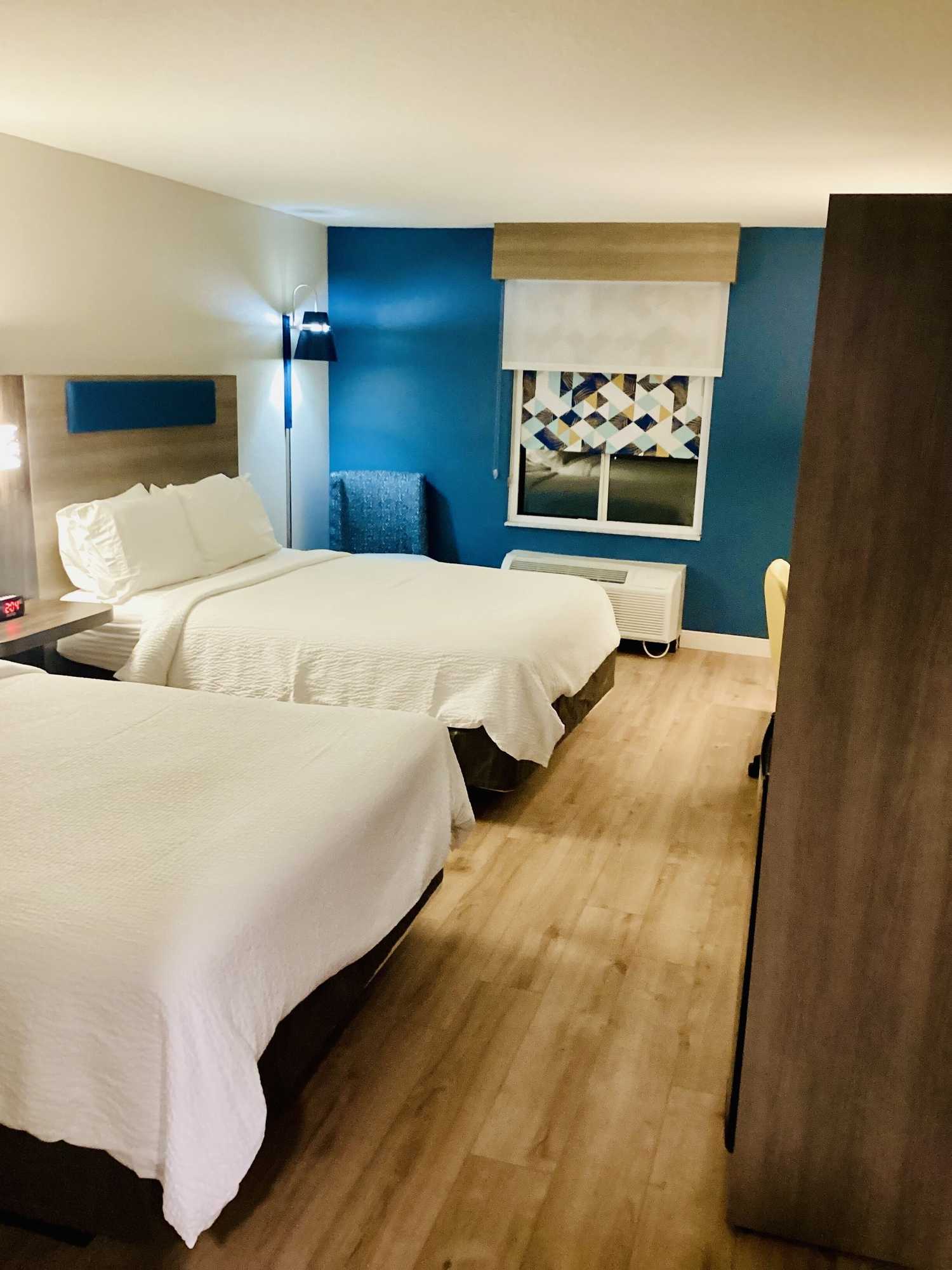 Gift card for Holiday Inn Express Hotels & Suites Cocoa Beach by Ihg Gift card for Holiday Inn Express Hotels & Suites Cocoa Beach by Ihg