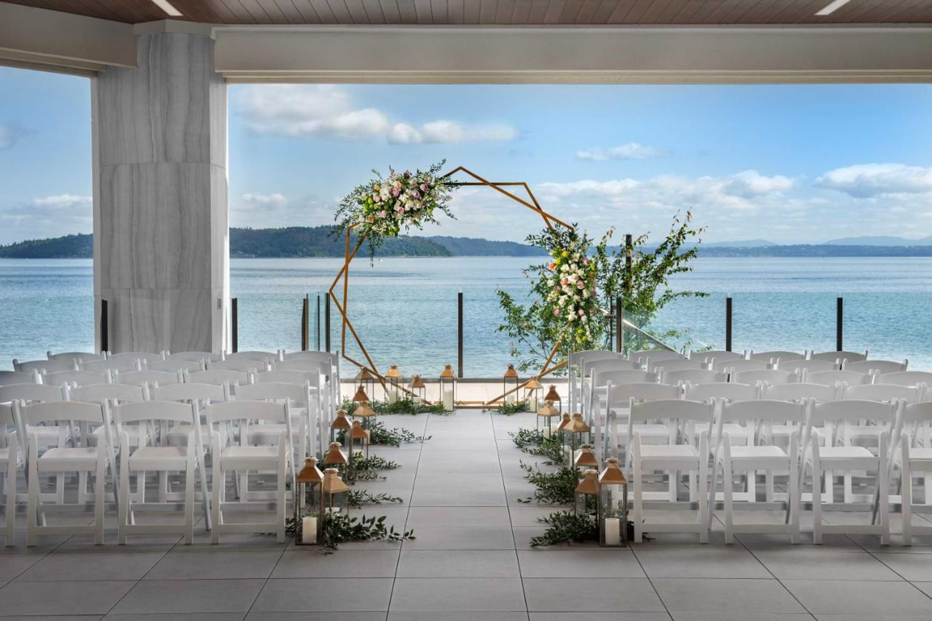 Gift card for Silver Cloud Hotel Tacoma at Point Ruston Waterfront