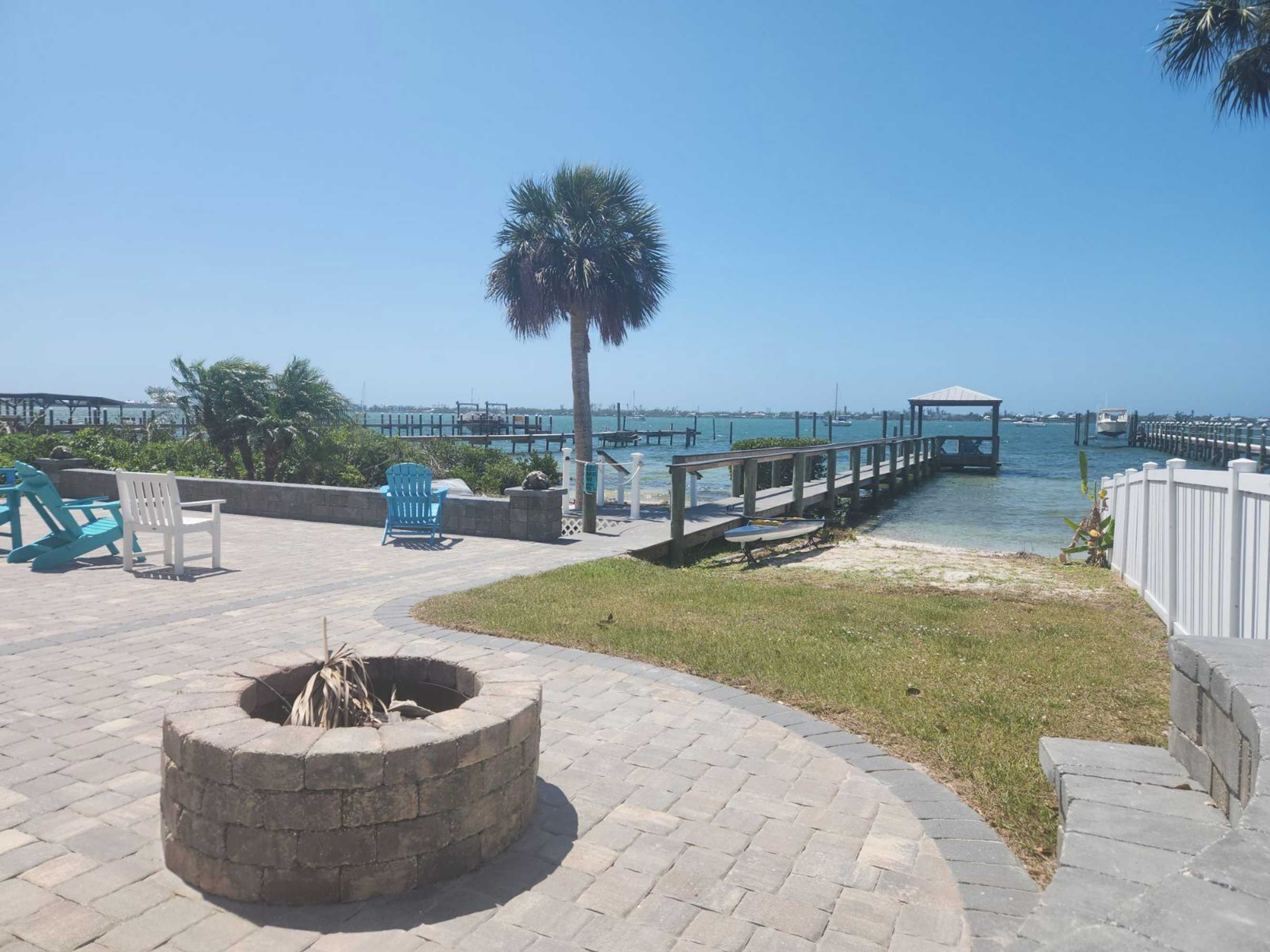 Gift card for Paradise Cove at Lemon Bay Gift card for Paradise Cove at Lemon Bay