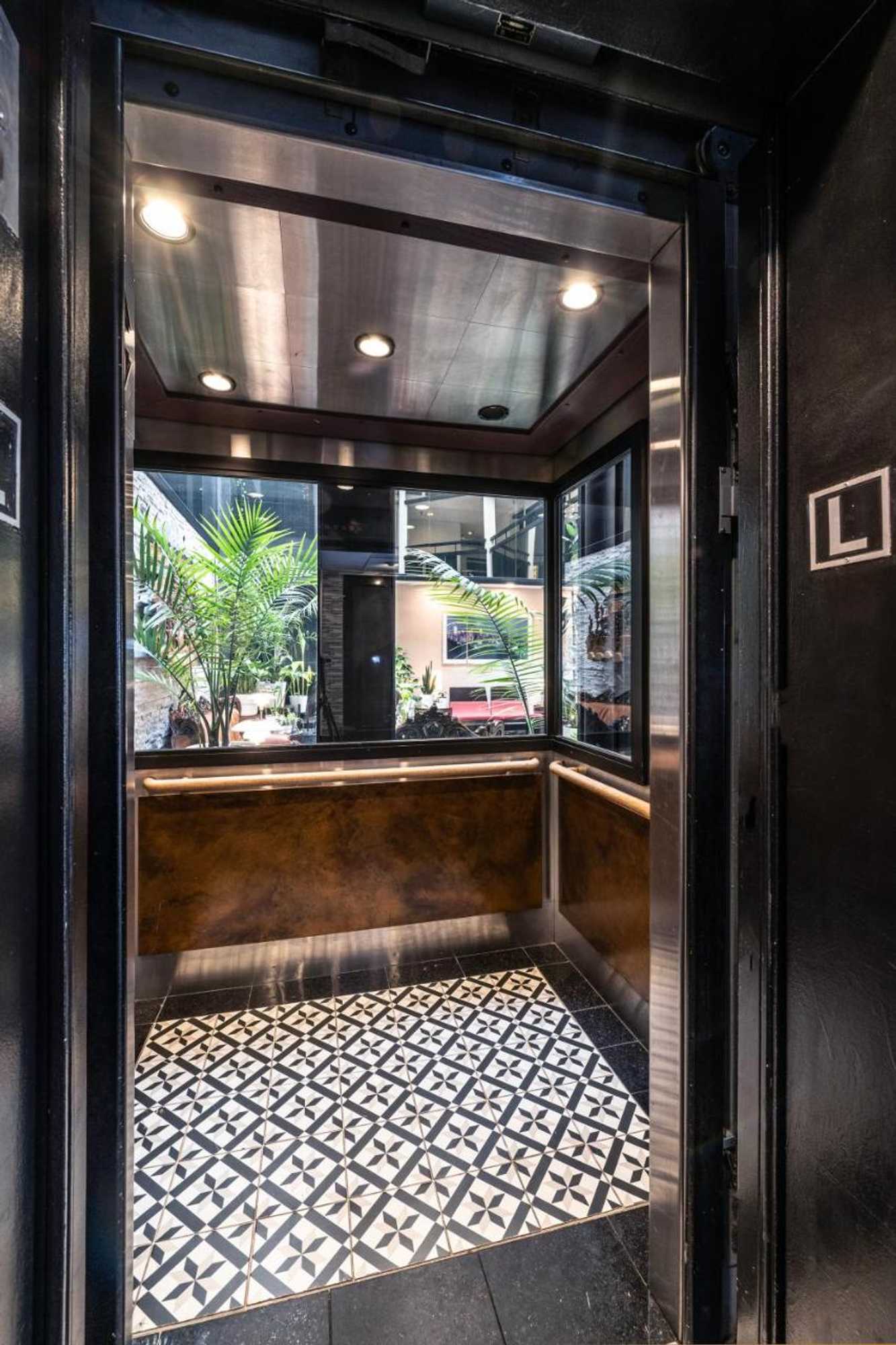 Gift card for Hotel International Gift card for Hotel International