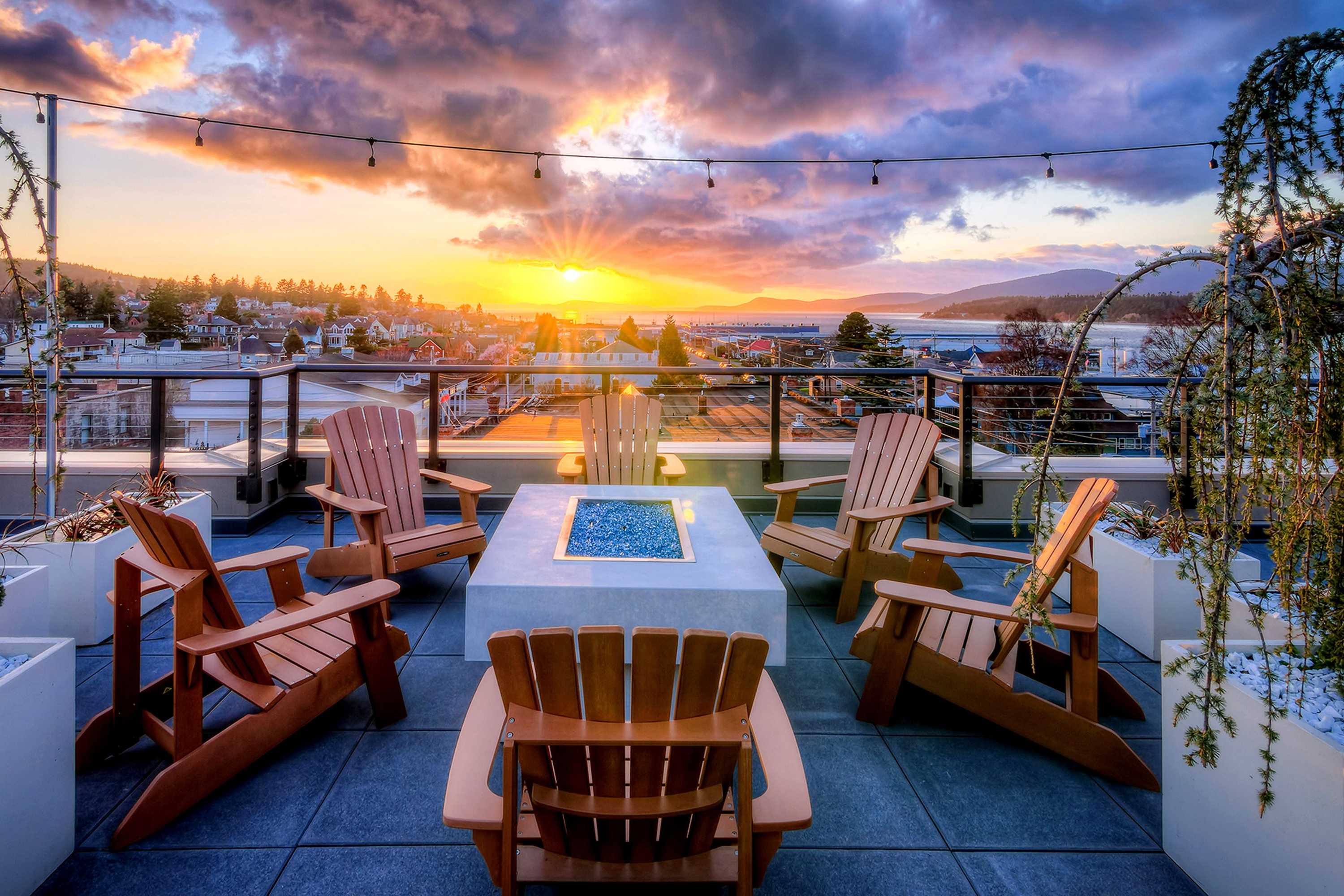 Gift card for Majestic Inn & Spa Gift card for Majestic Inn & Spa