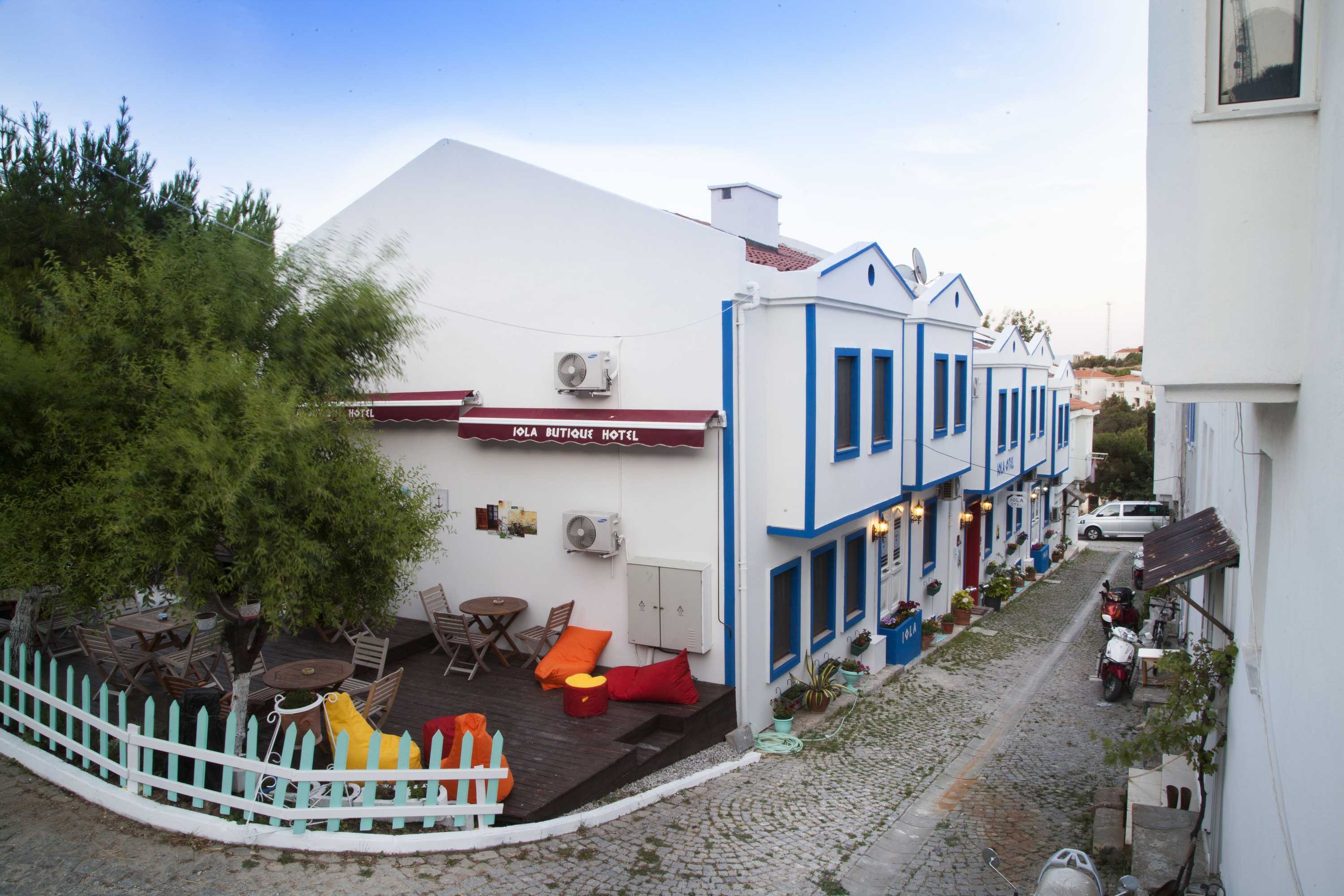 Gift card for Iola Hotel