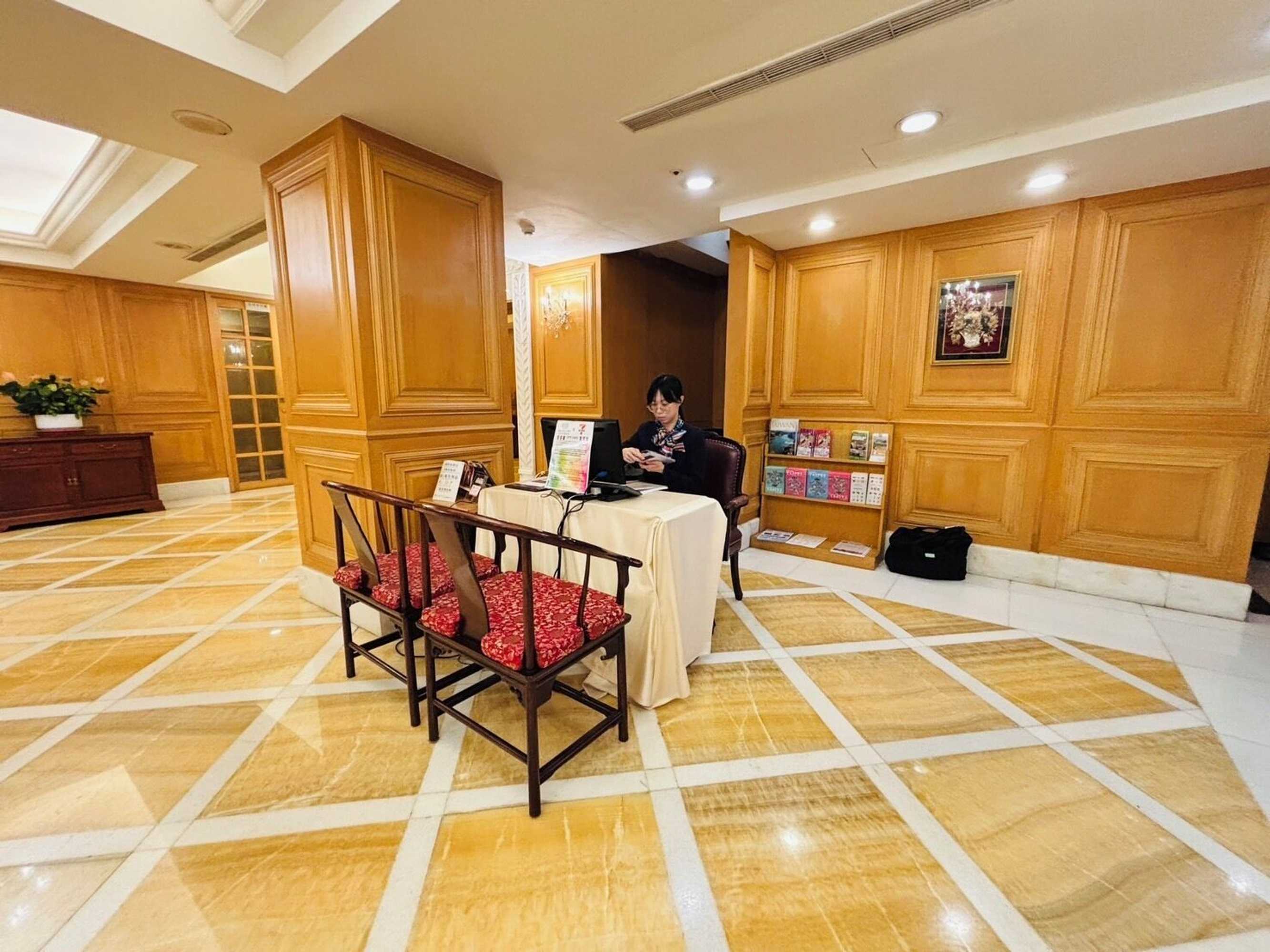 Gift card for Royal Seasons Hotel Taipei Nanjing West Gift card for Royal Seasons Hotel Taipei Nanjing West