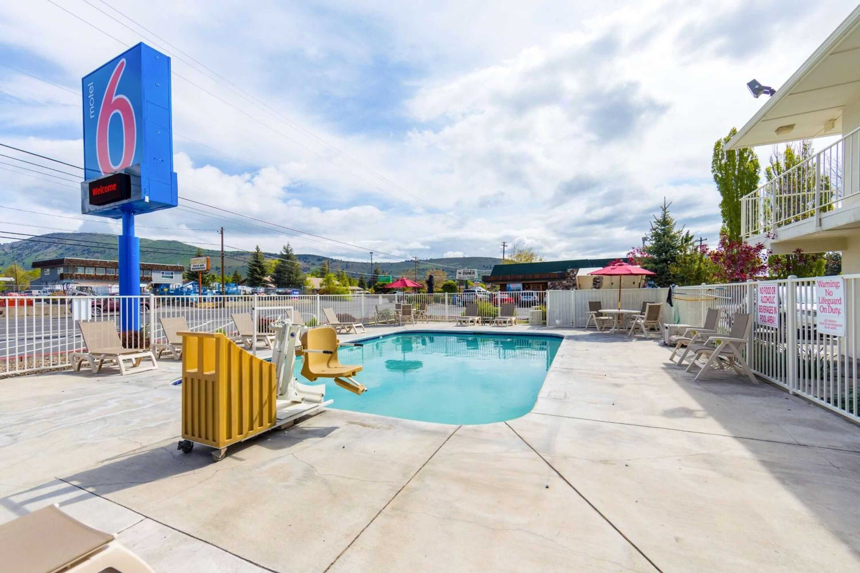 Gift card for Motel 6 Klamath Falls, OR Gift card for Motel 6 Klamath Falls, OR