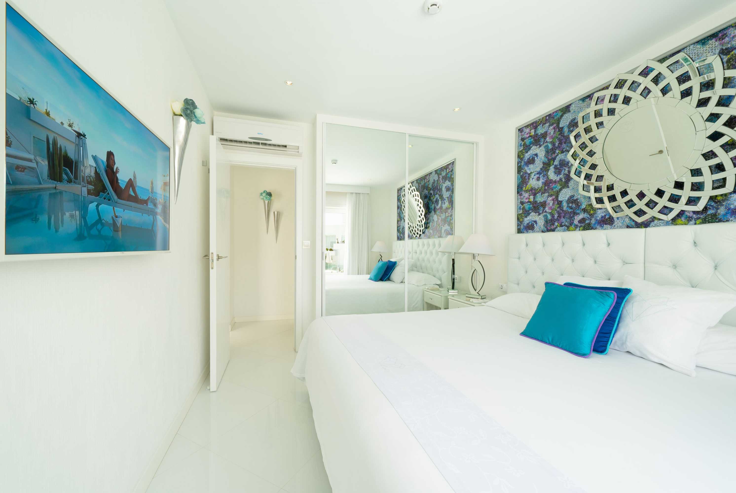 Gift card for Lani's Suites de Luxe - Adults Only Gift card for Lani's Suites de Luxe - Adults Only