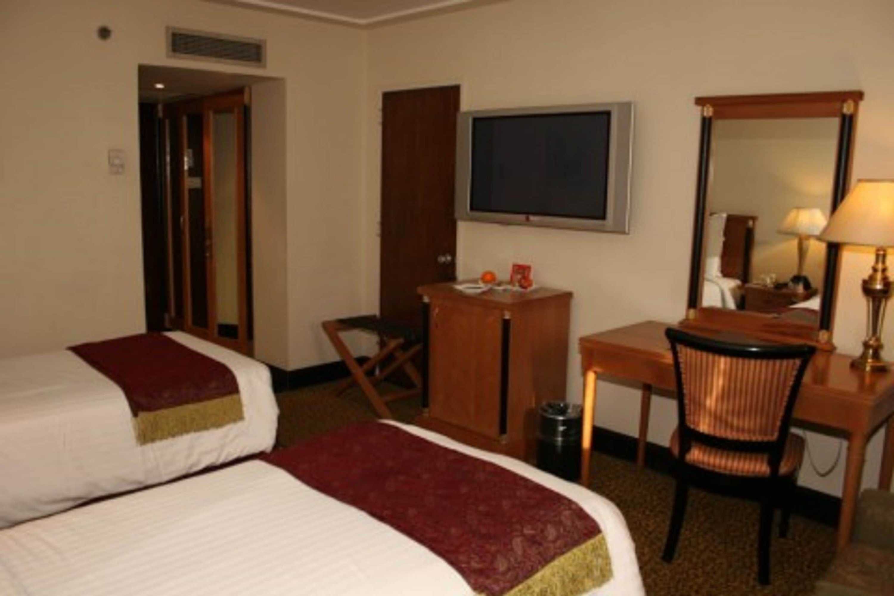 Gift card for Pearl Continental Lahore Gift card for Pearl Continental Lahore