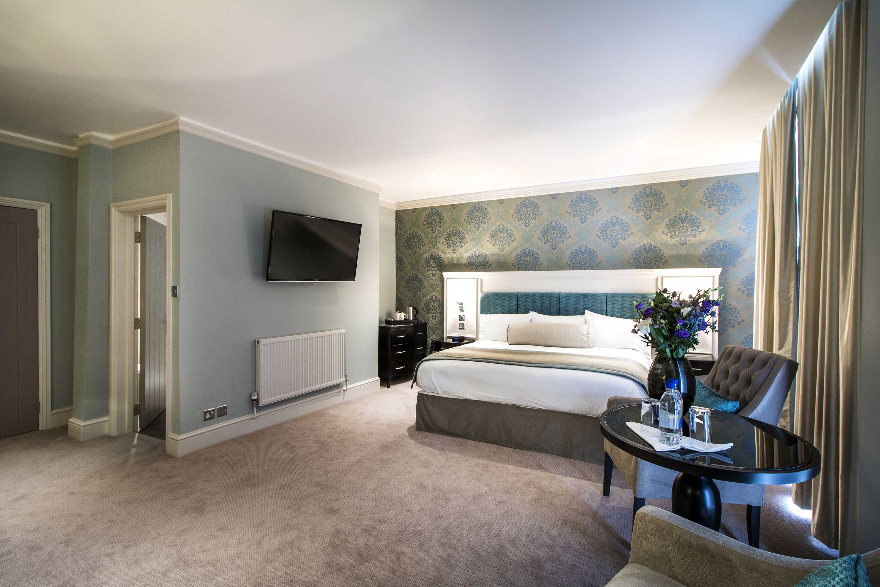 Gift card for The Swan Hotel, Wells, Somerset Gift card for The Swan Hotel, Wells, Somerset