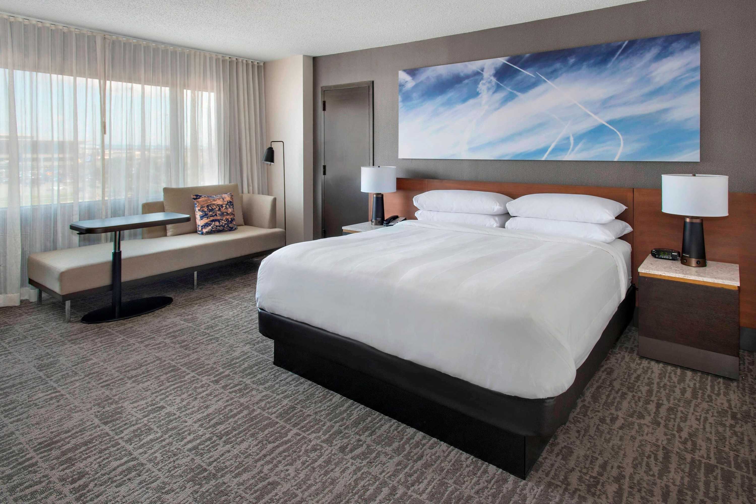 Gift card for Newark Liberty International Airport Marriott Gift card for Newark Liberty International Airport Marriott