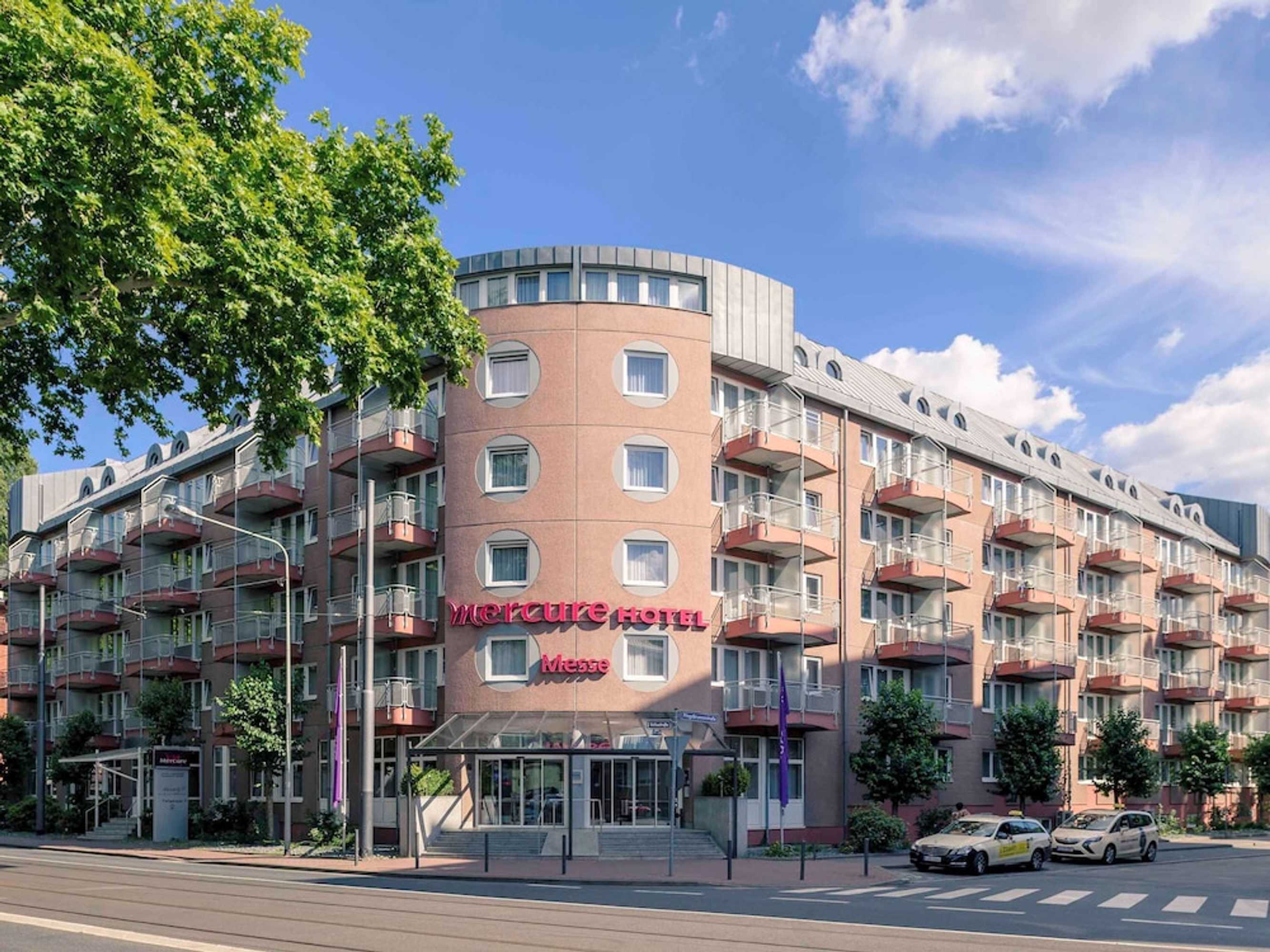 Gift card for Mercure Hotel & Residenz Frankfurt Messe Gift card for Mercure Hotel & Residenz Frankfurt Messe