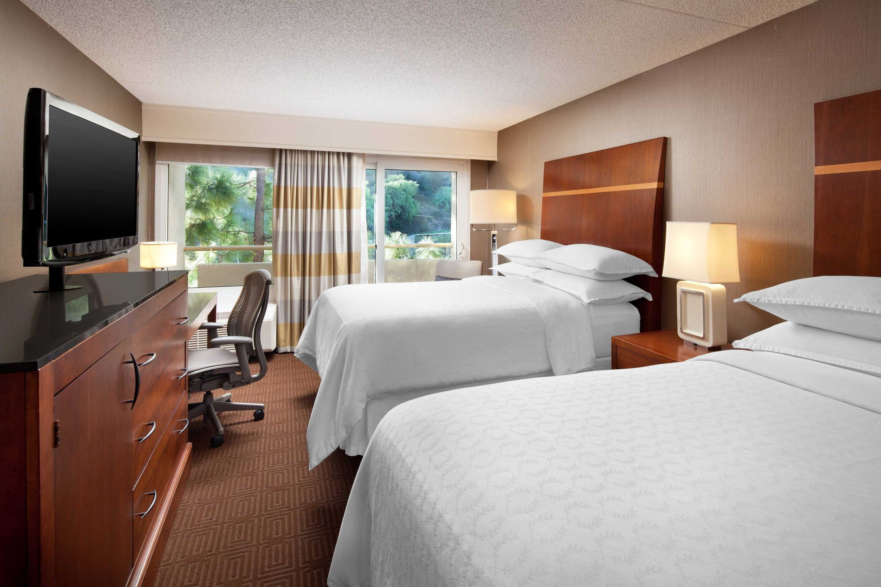 Gift card for Sheraton Agoura Hills Hotel Gift card for Sheraton Agoura Hills Hotel