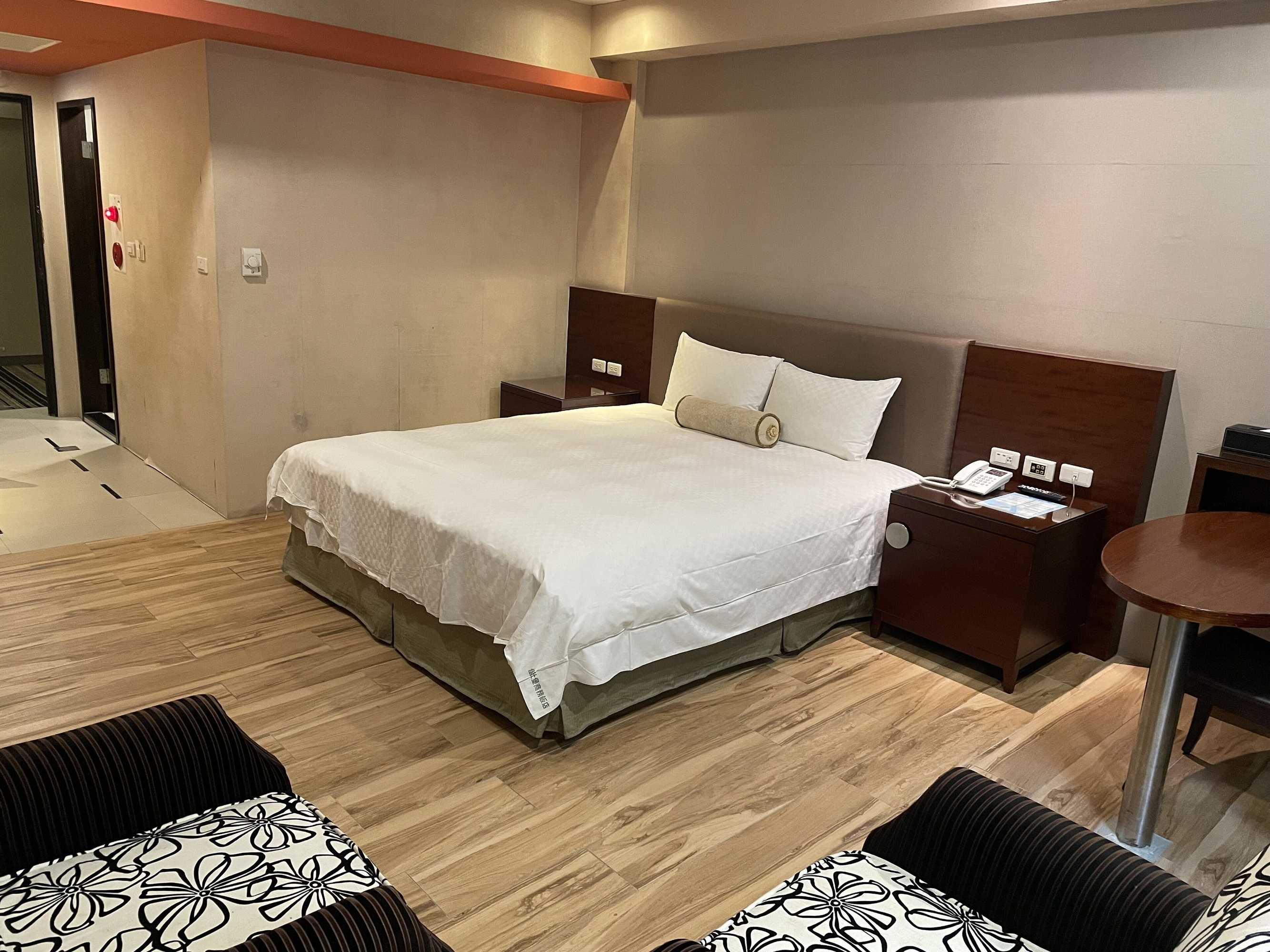 Gift card for Chia Shih Pao Hotel Gift card for Chia Shih Pao Hotel
