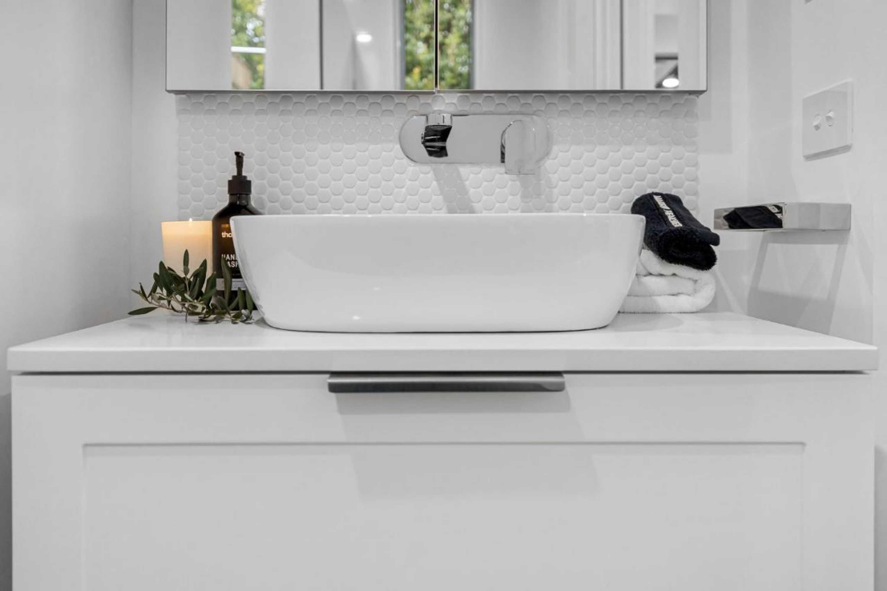 Gift card for Capella Villa No. 3 - Luxurious Beachside Style Gift card for Capella Villa No. 3 - Luxurious Beachside Style