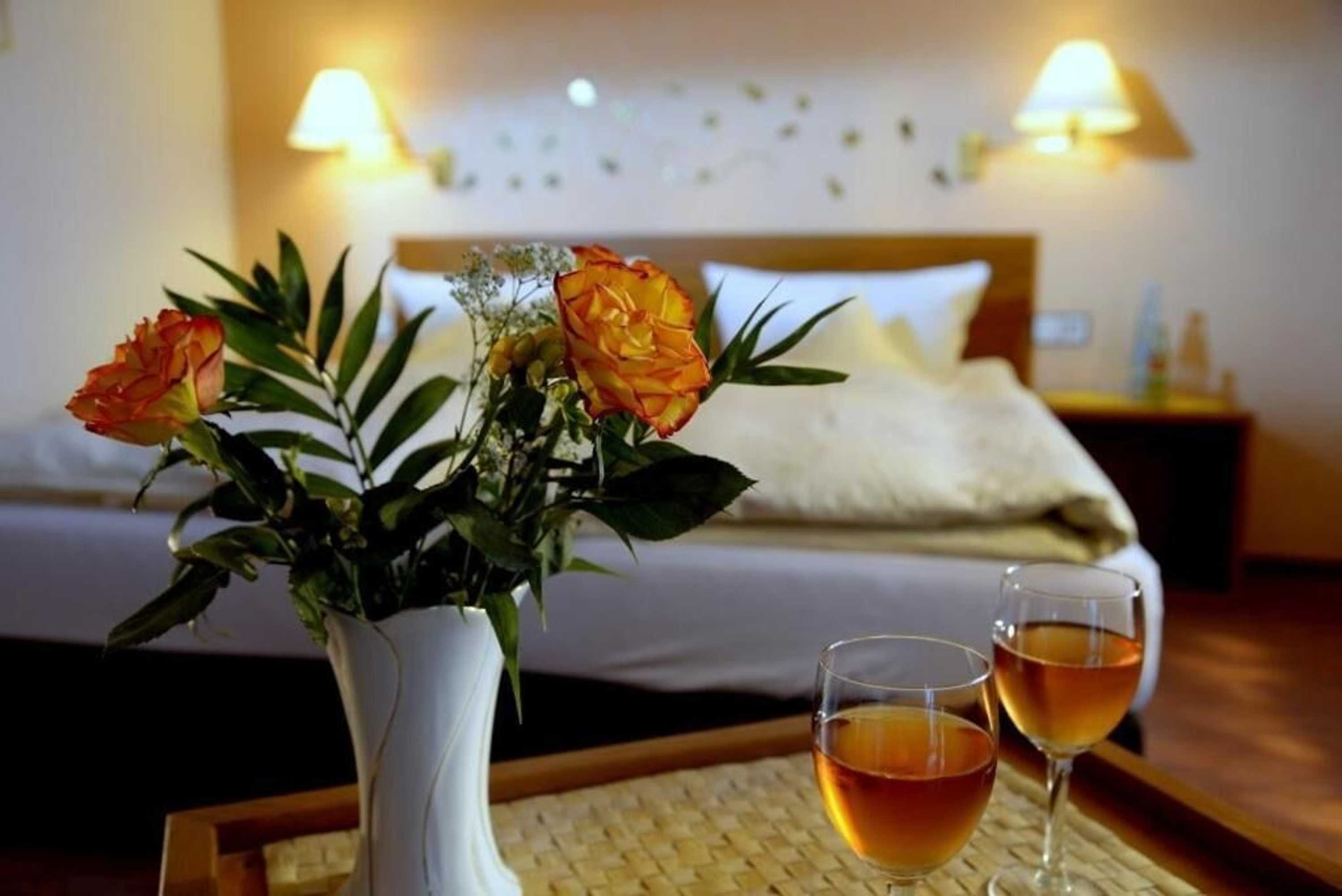 Gift card for Garni Hotel & Ferienwohnungen Seeschlößchen Gift card for Garni Hotel & Ferienwohnungen Seeschlößchen