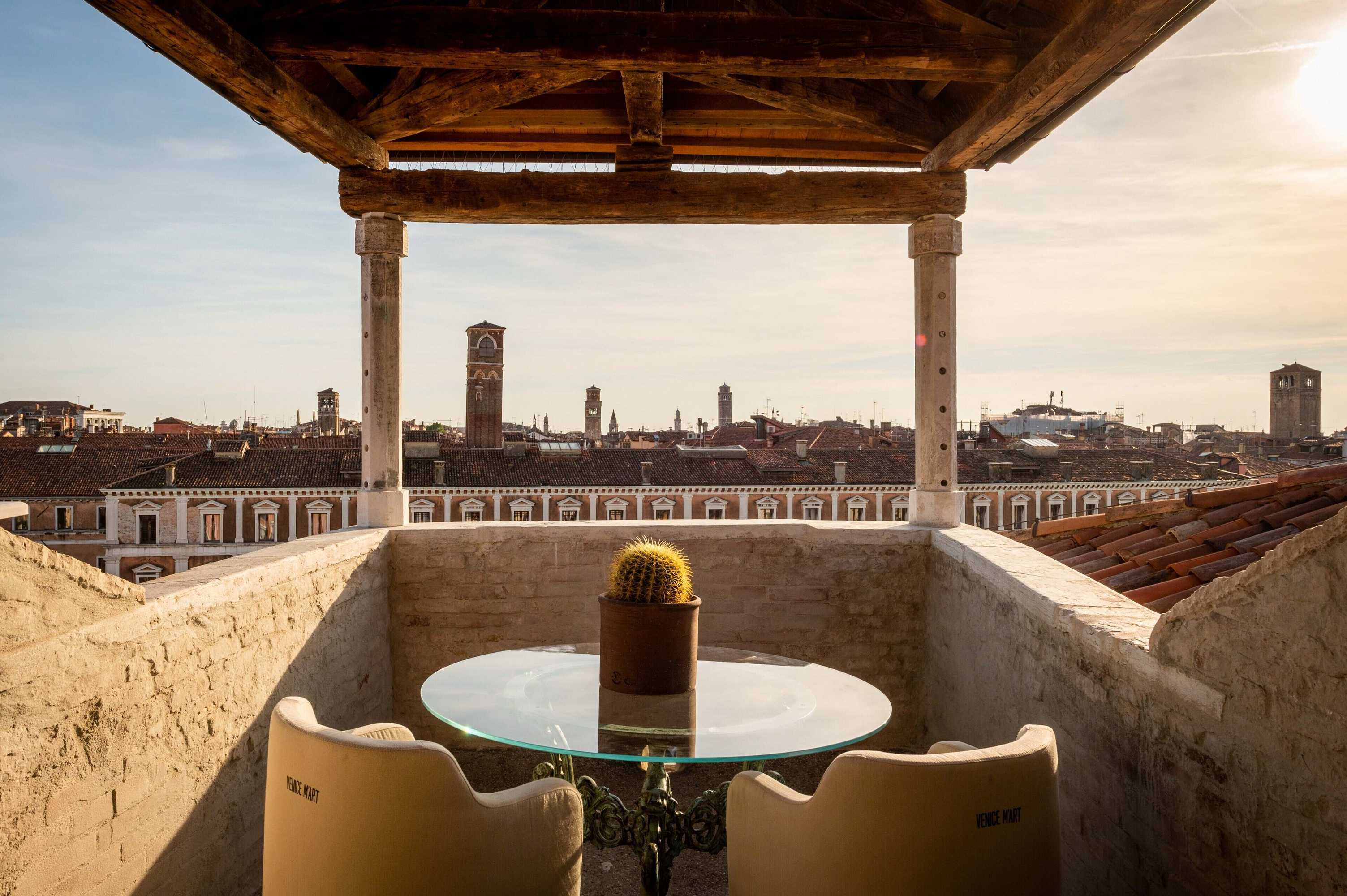 Gift card for The Venice Venice Hotel Gift card for The Venice Venice Hotel