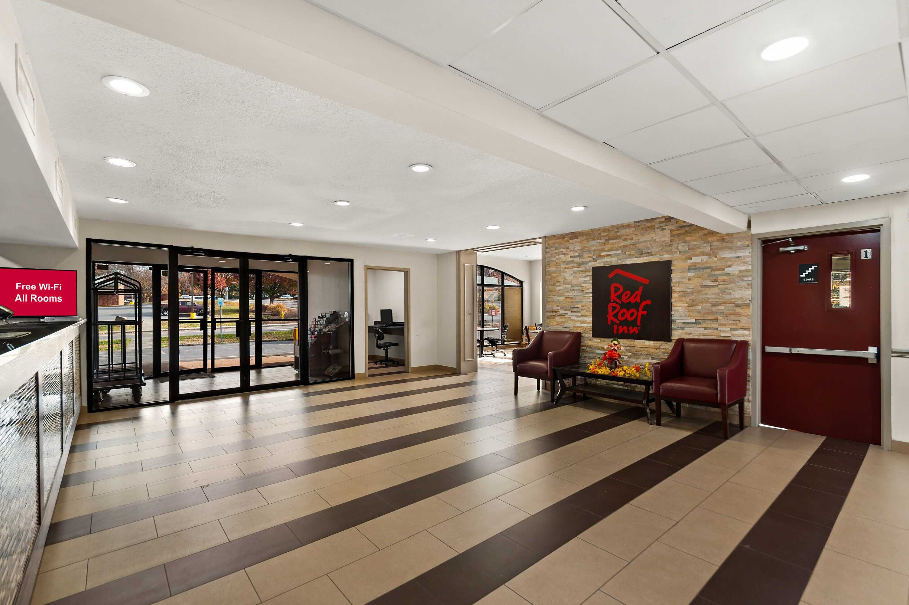 Gift card for Red Roof Inn Martinsburg Gift card for Red Roof Inn Martinsburg