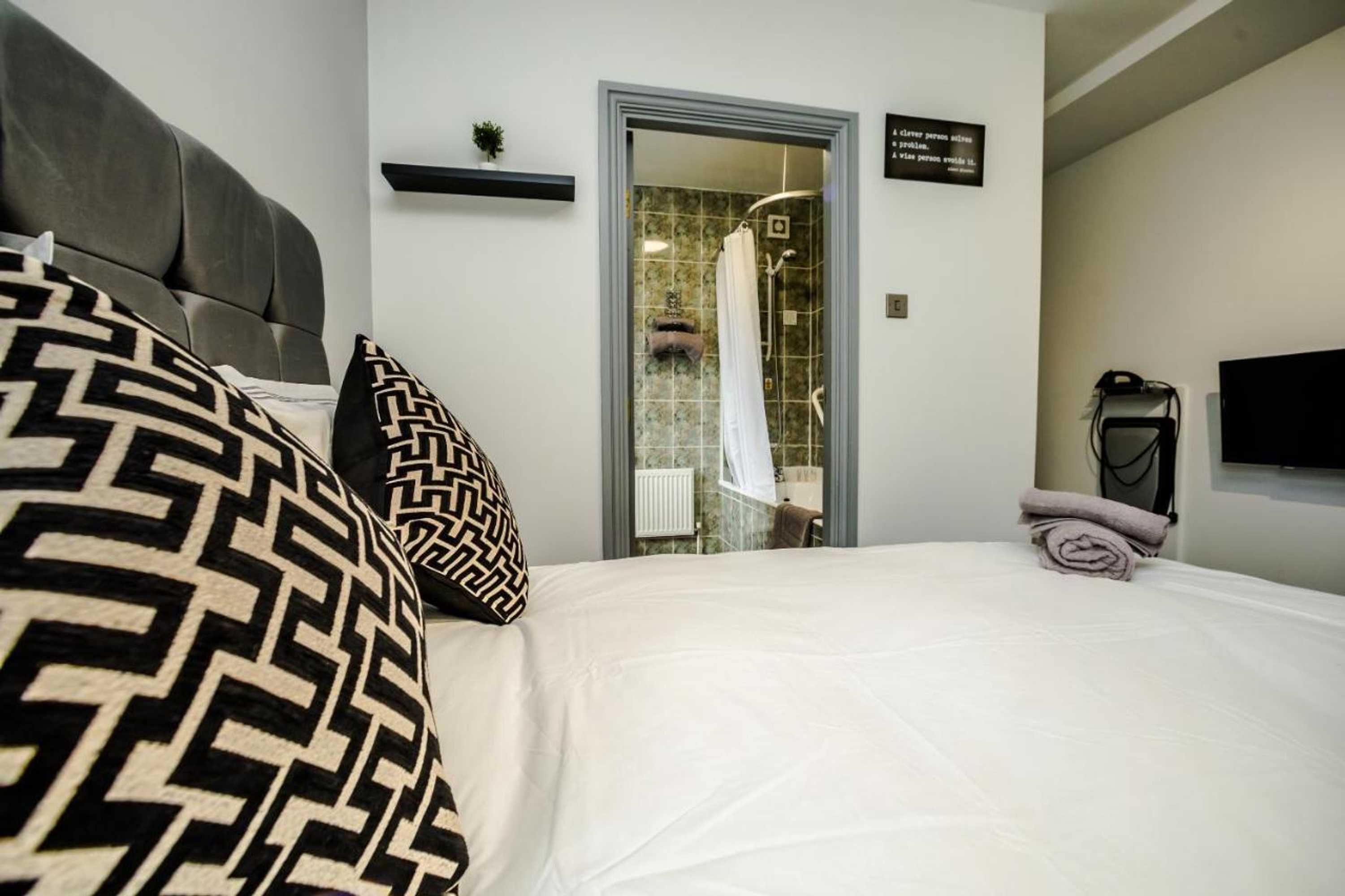 Gift card for Huddersfield Central Lodge Hotel