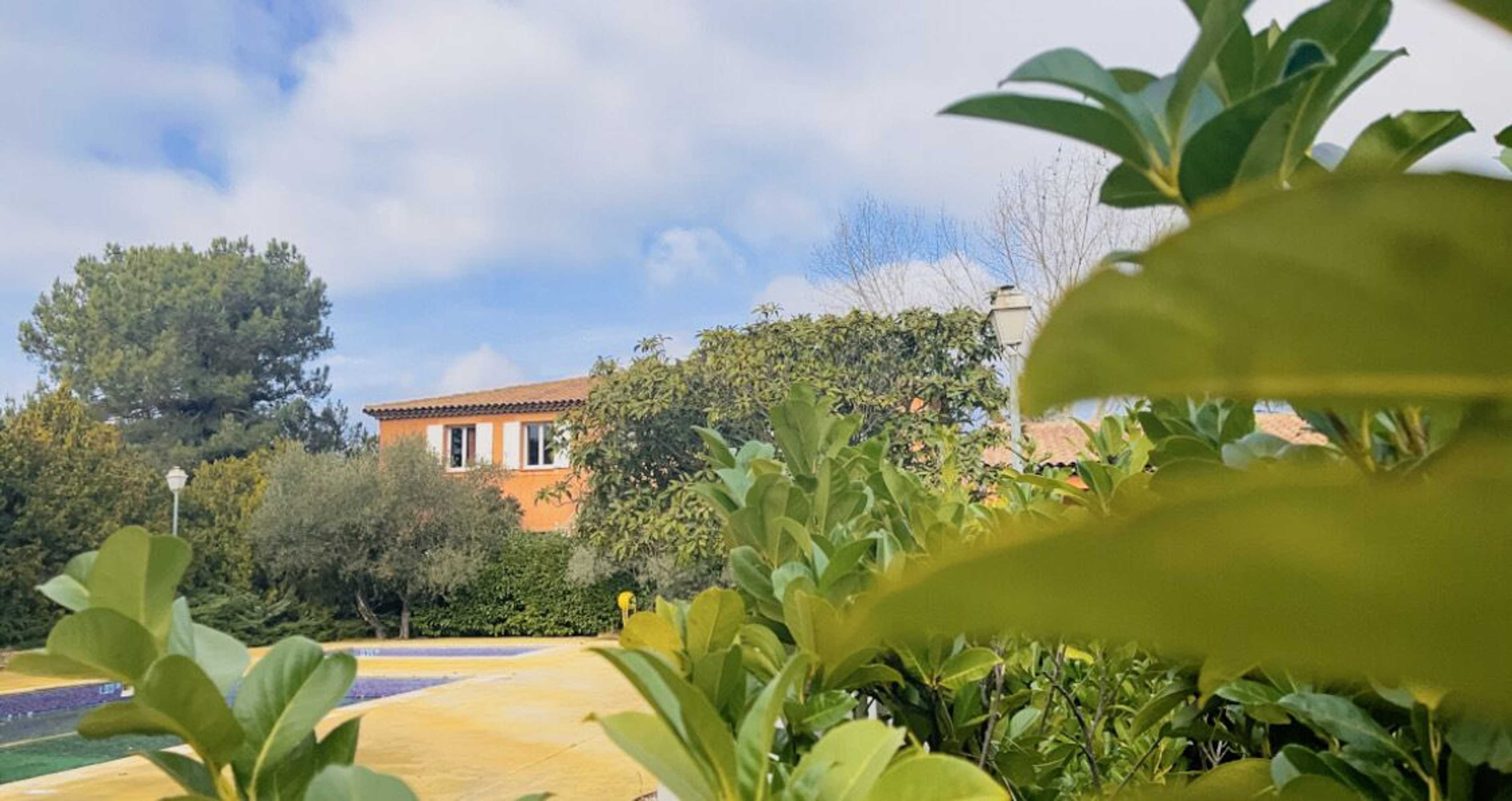Gift card for Logis Hotel & Restaurant L'etape Bouc Bel Air - Gardanne Gift card for Logis Hotel & Restaurant L'etape Bouc Bel Air - Gardanne
