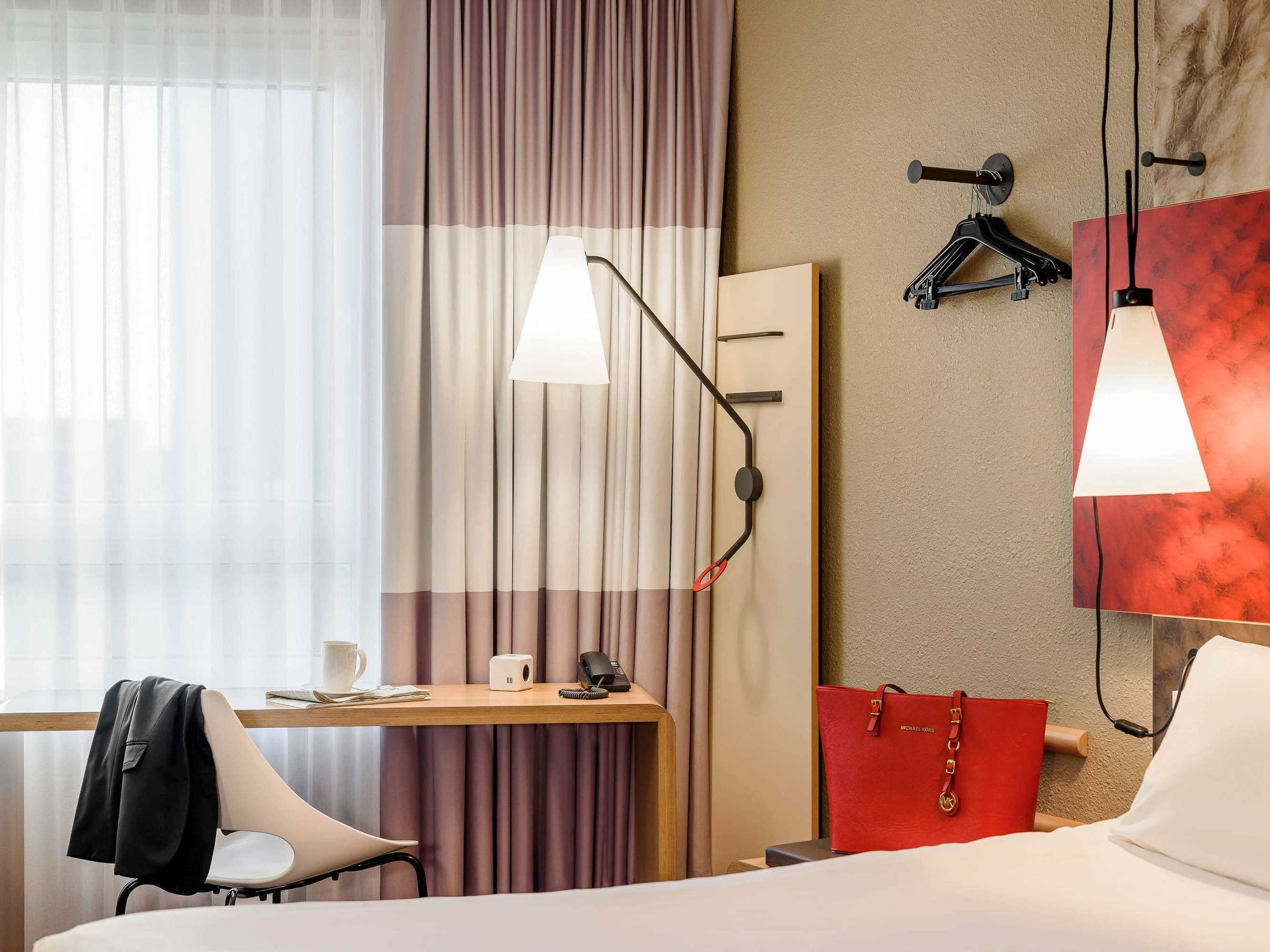 Gift card for Ibis Heidelberg Hauptbahnhof Gift card for Ibis Heidelberg Hauptbahnhof