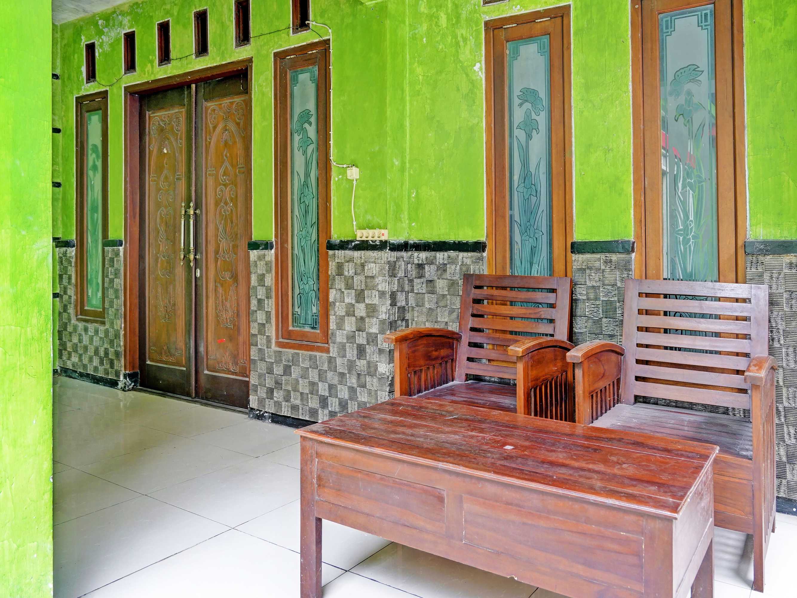 Gift card for Oyo 92086 Fun Guesthouse Syariah Gift card for Oyo 92086 Fun Guesthouse Syariah