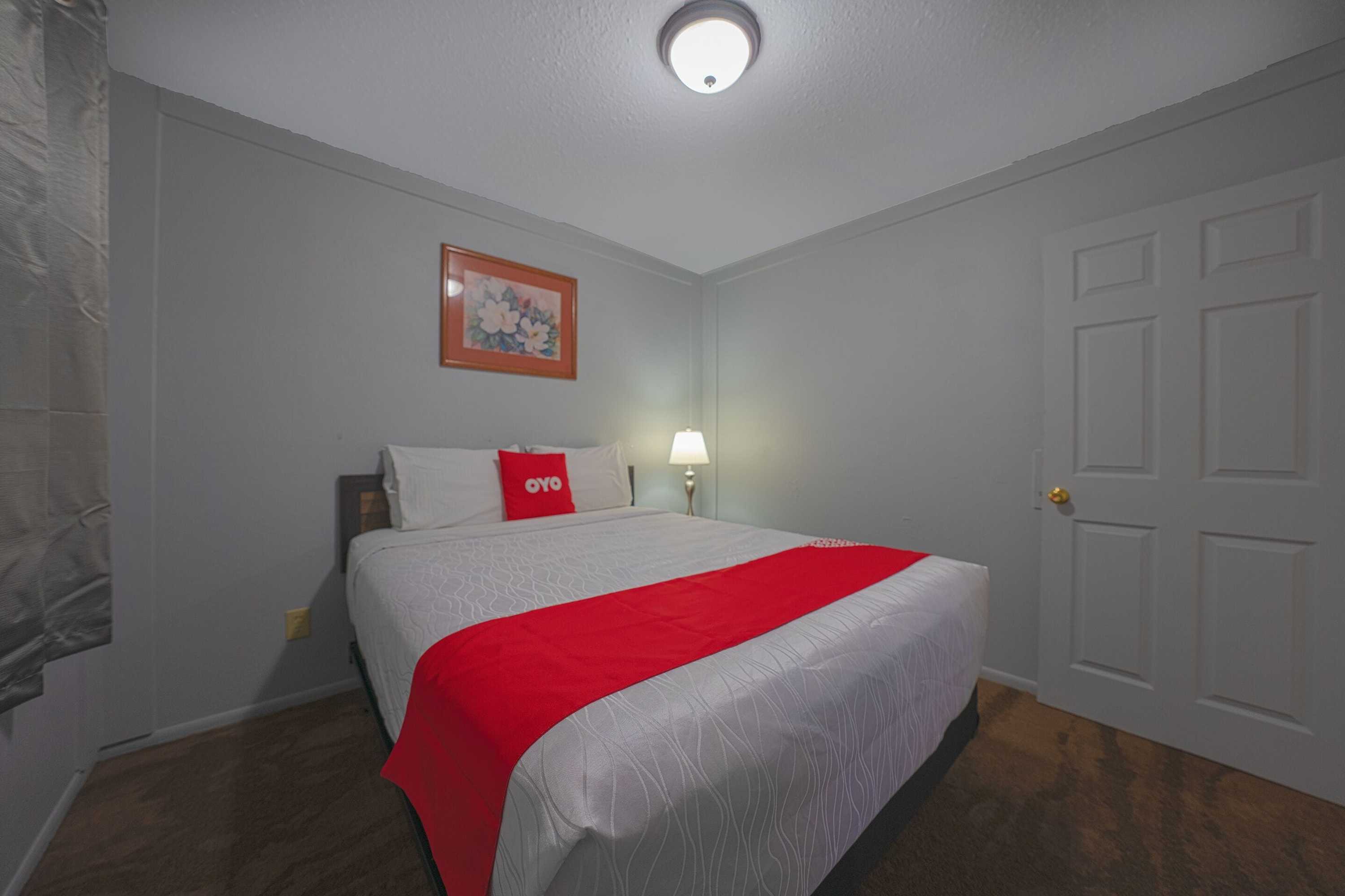 Gift card for Oyo Hotel Portland OR Near Airport Gift card for Oyo Hotel Portland OR Near Airport