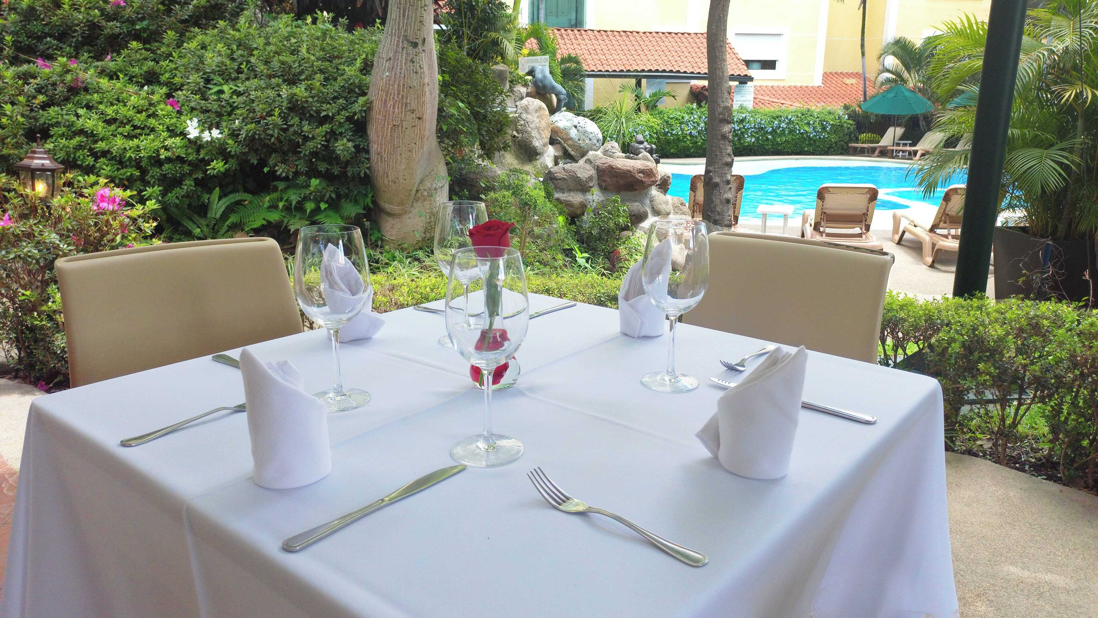 Gift card for Holiday Inn Cuernavaca by Ihg Gift card for Holiday Inn Cuernavaca by Ihg