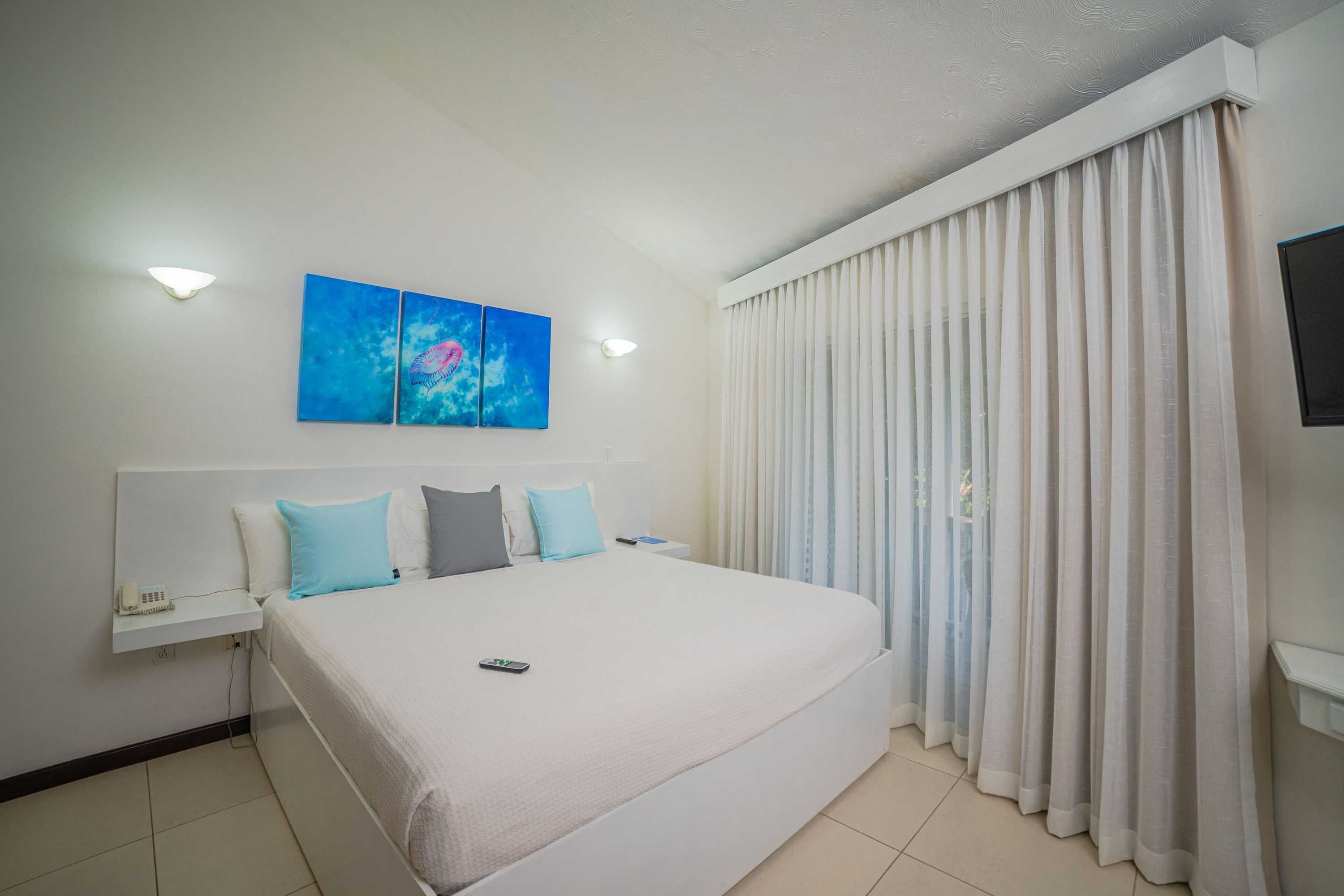 Gift card for Paradise Beach Resort & Dive Center Gift card for Paradise Beach Resort & Dive Center
