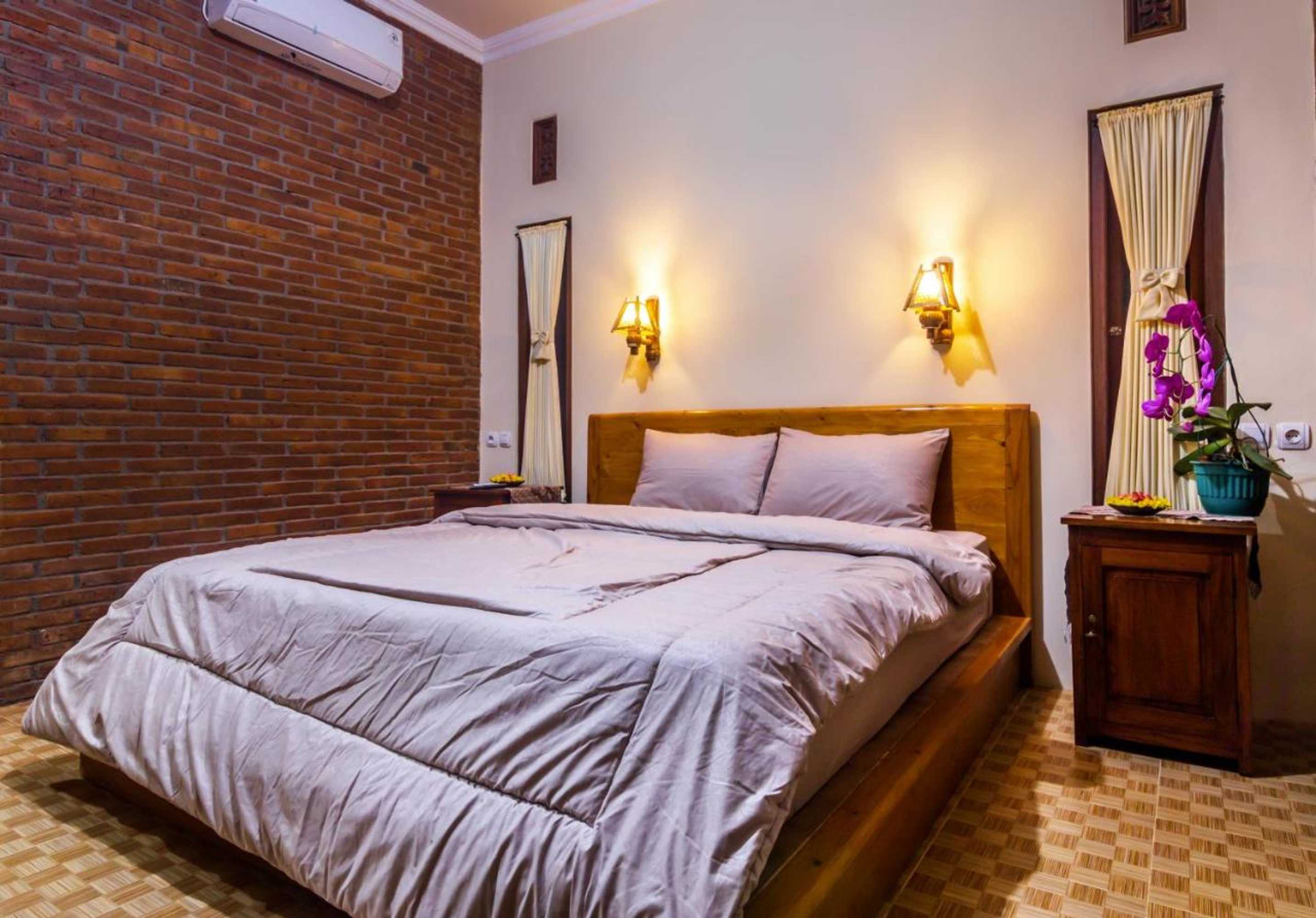 Gift card for Maher House Borobudur