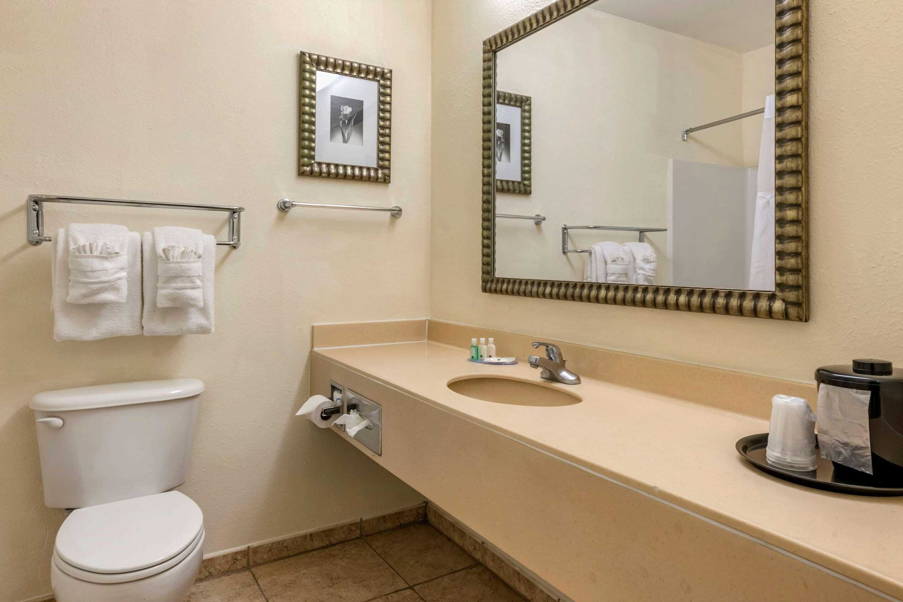 Gift card for Quality Inn Zephyrhills - Dade City Gift card for Quality Inn Zephyrhills - Dade City