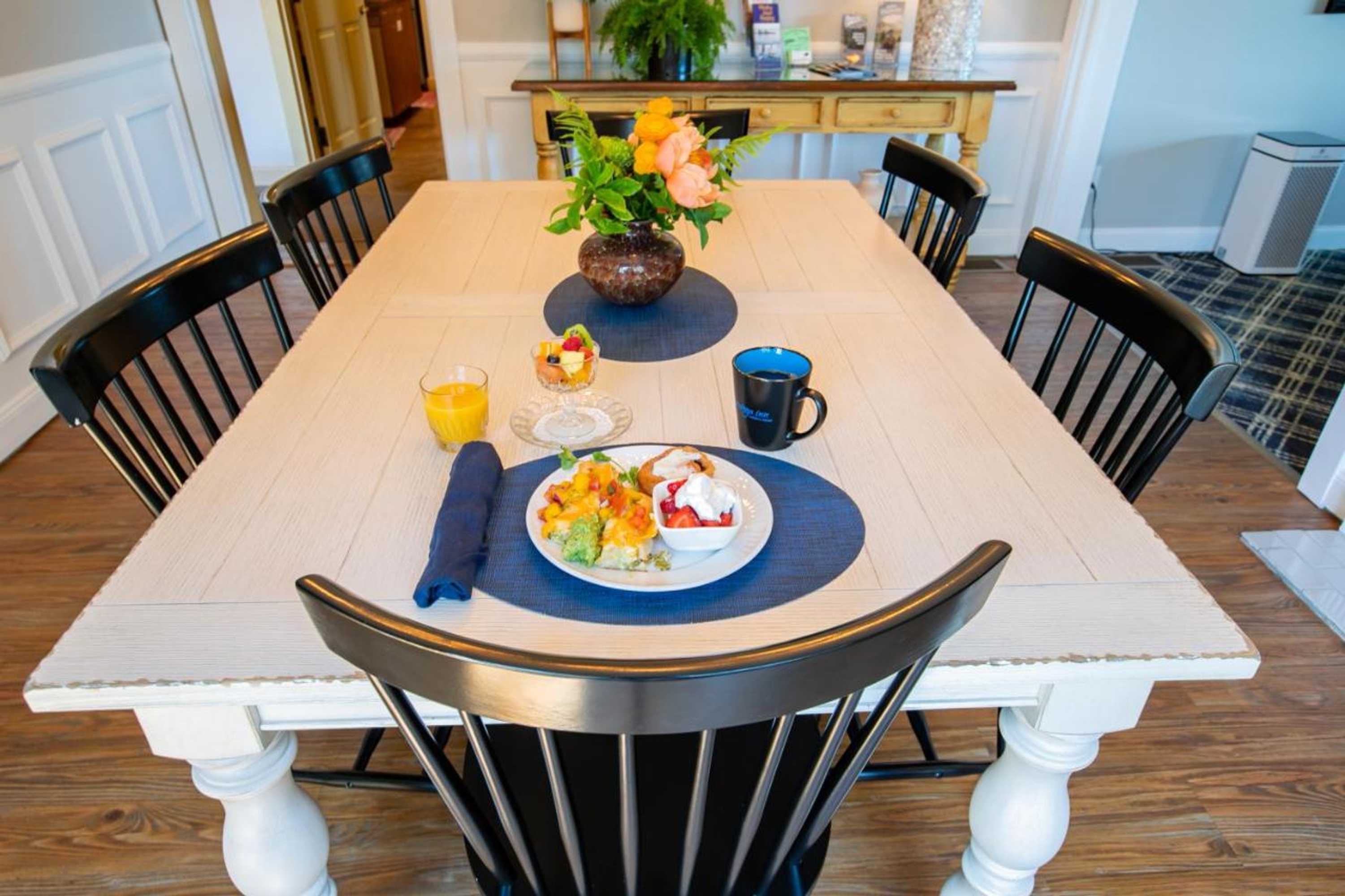 Gift card for Saratoga Inn