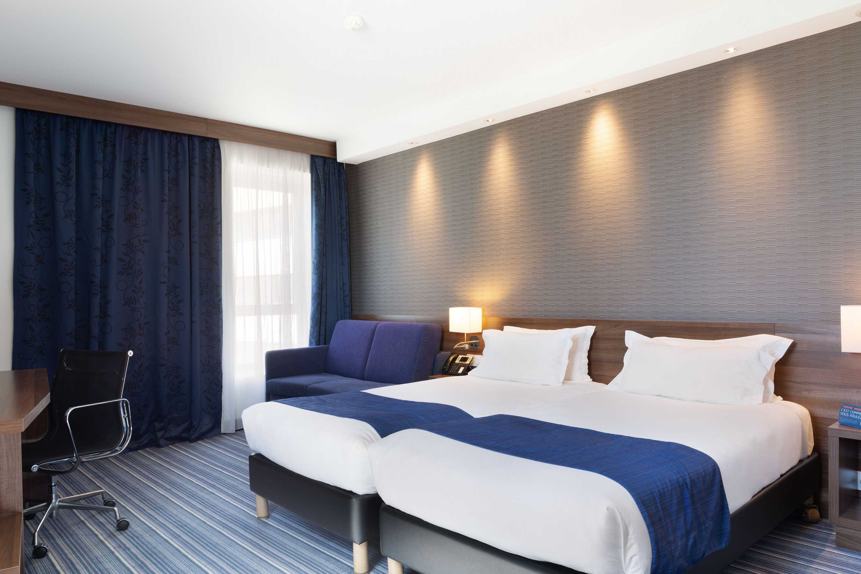 Gift card for Holiday Inn Express Marseille Airport by Ihg Gift card for Holiday Inn Express Marseille Airport by Ihg