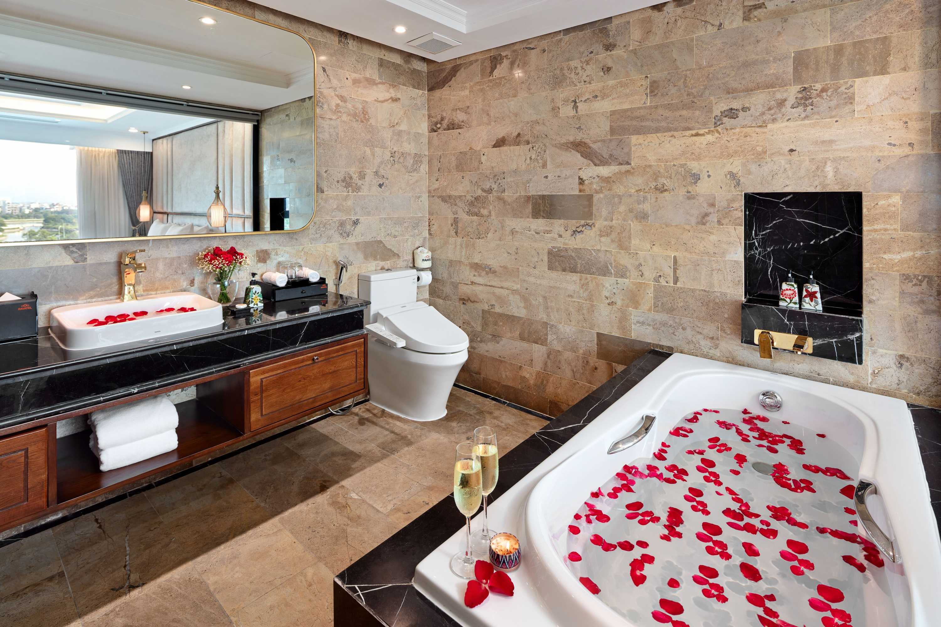 Gift card for Ravatel Luxury Hotel Bac Giang Gift card for Ravatel Luxury Hotel Bac Giang