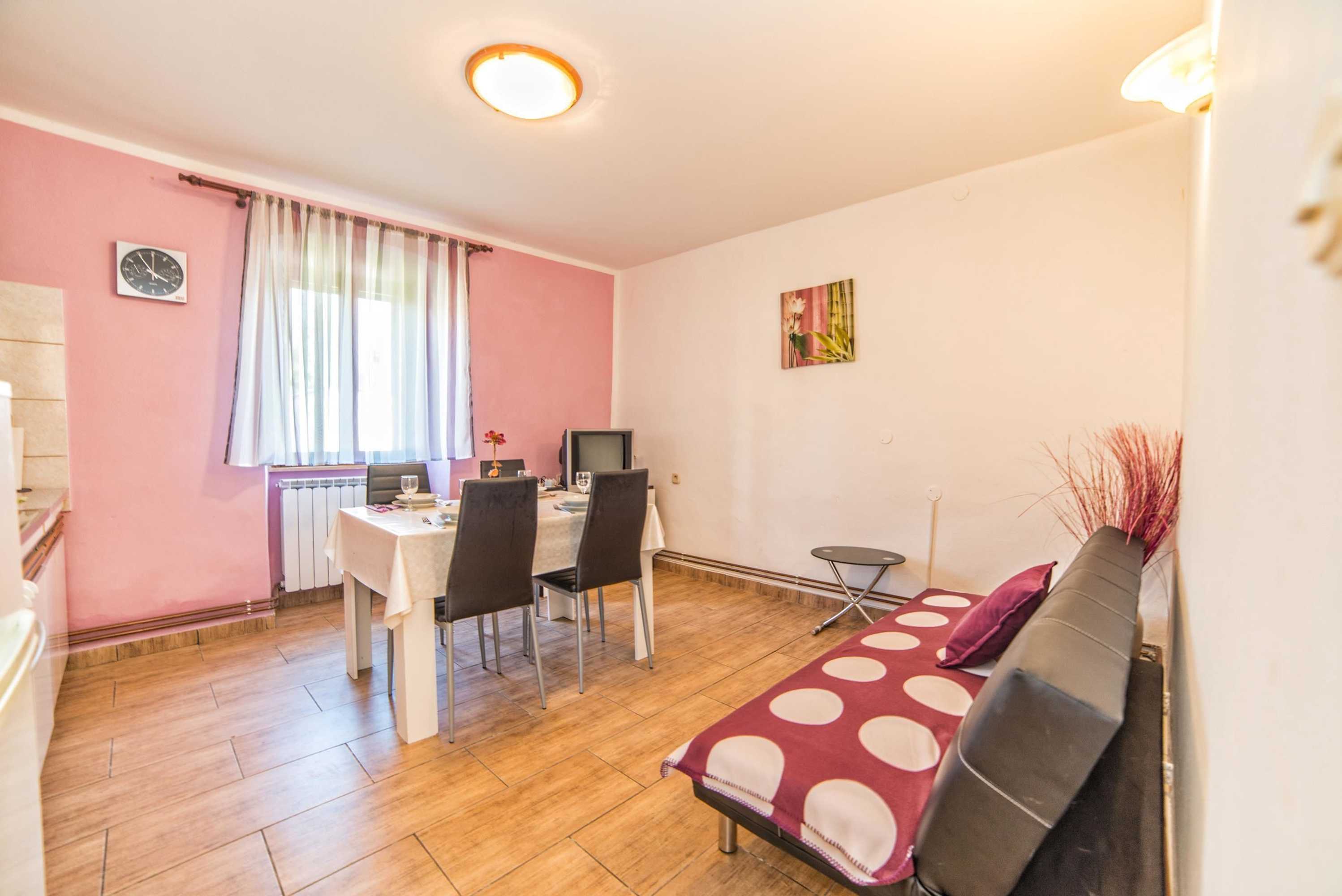 Gift card for Holiday House Valter