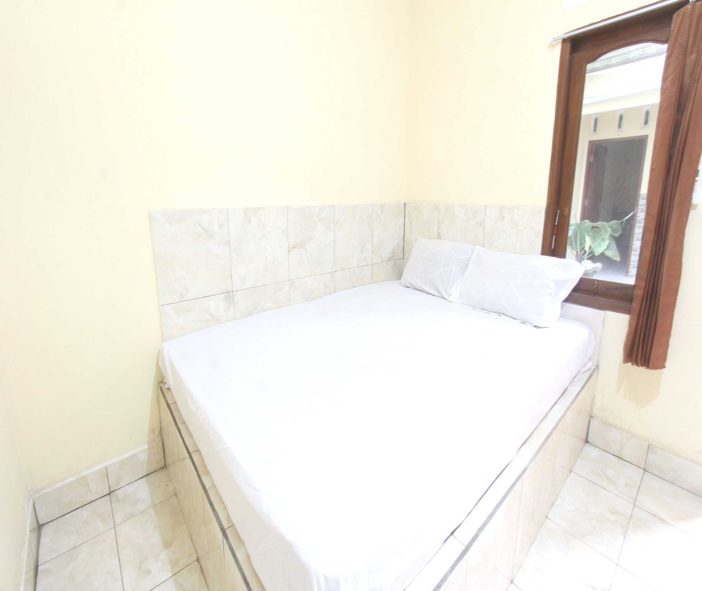 Gift card for Oyo 93666 Lestari Homestay Gift card for Oyo 93666 Lestari Homestay