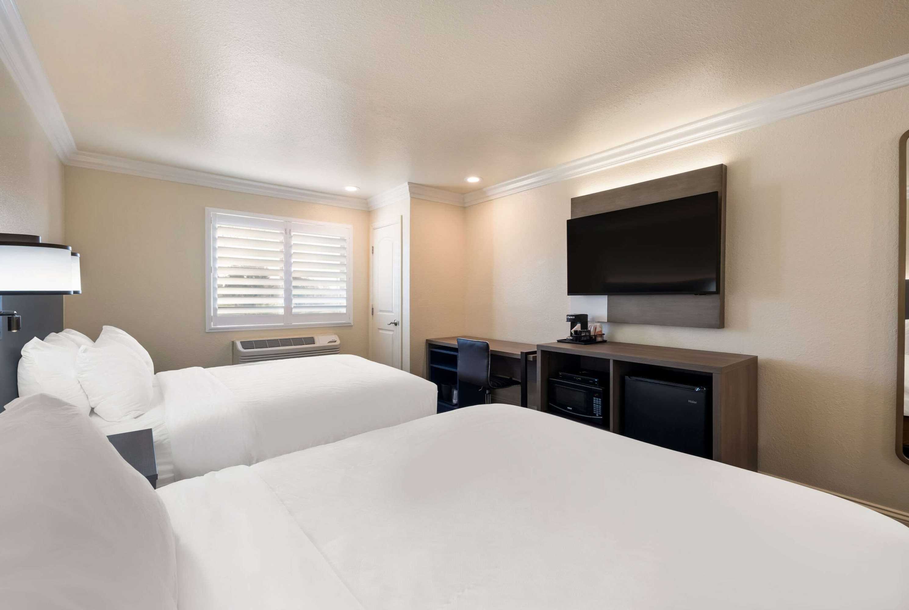 Gift card for Comfort Inn Gilroy Gift card for Comfort Inn Gilroy