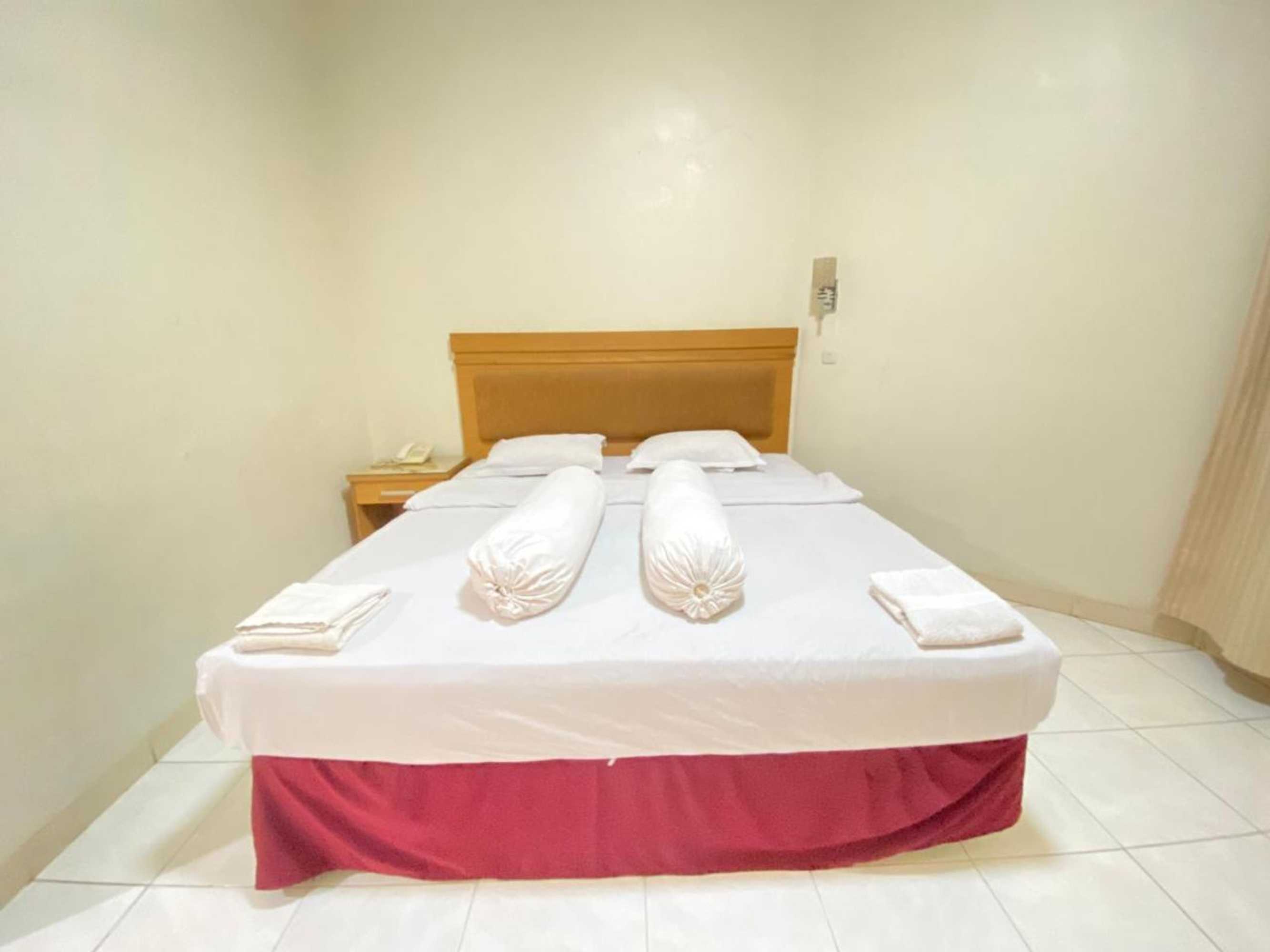 Gift card for Lilianto Hotel Polewali Mitra Reddoorz