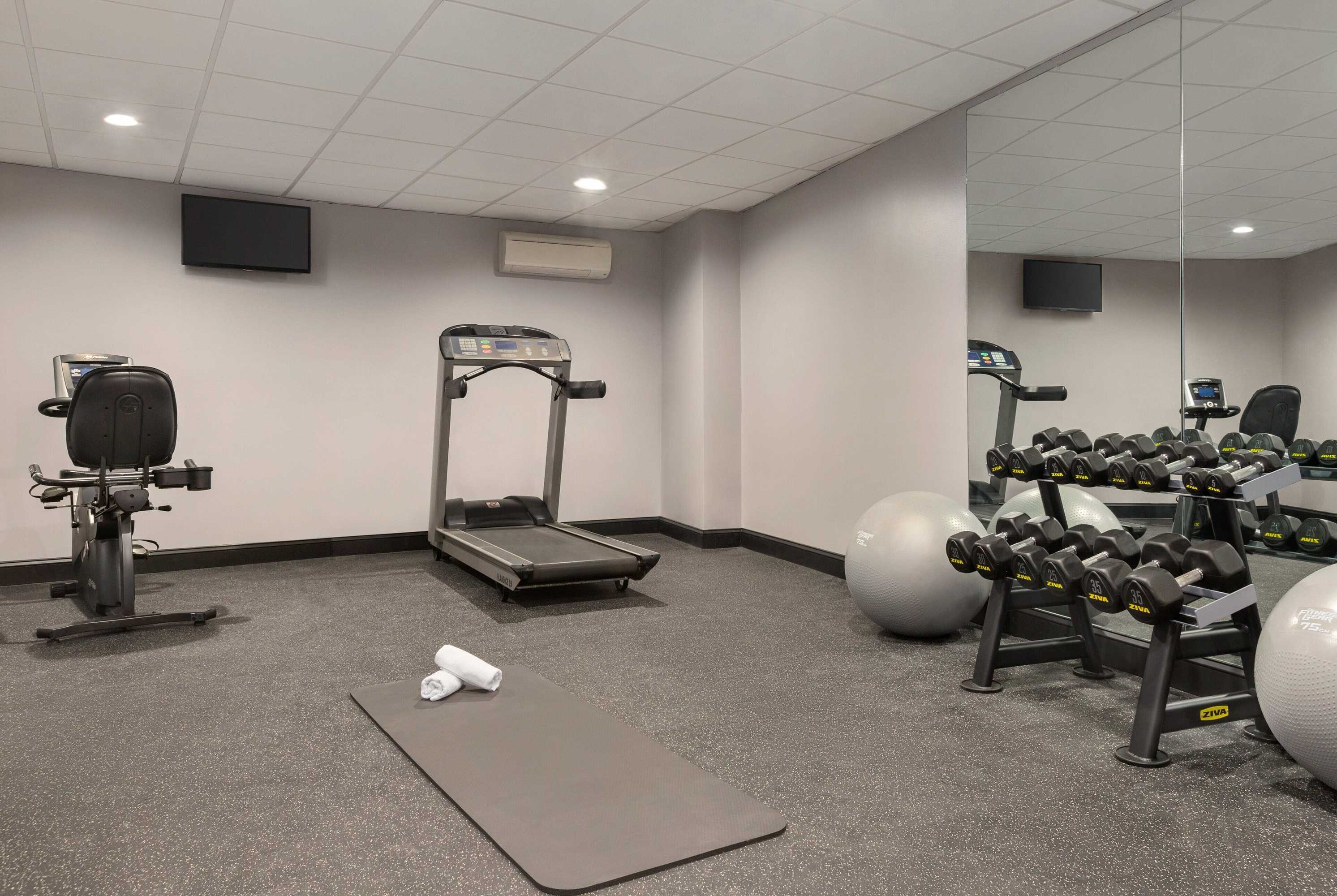 Gift card for Holiday Inn Philadelphia Arpt-Stadium Area by Ihg Gift card for Holiday Inn Philadelphia Arpt-Stadium Area by Ihg