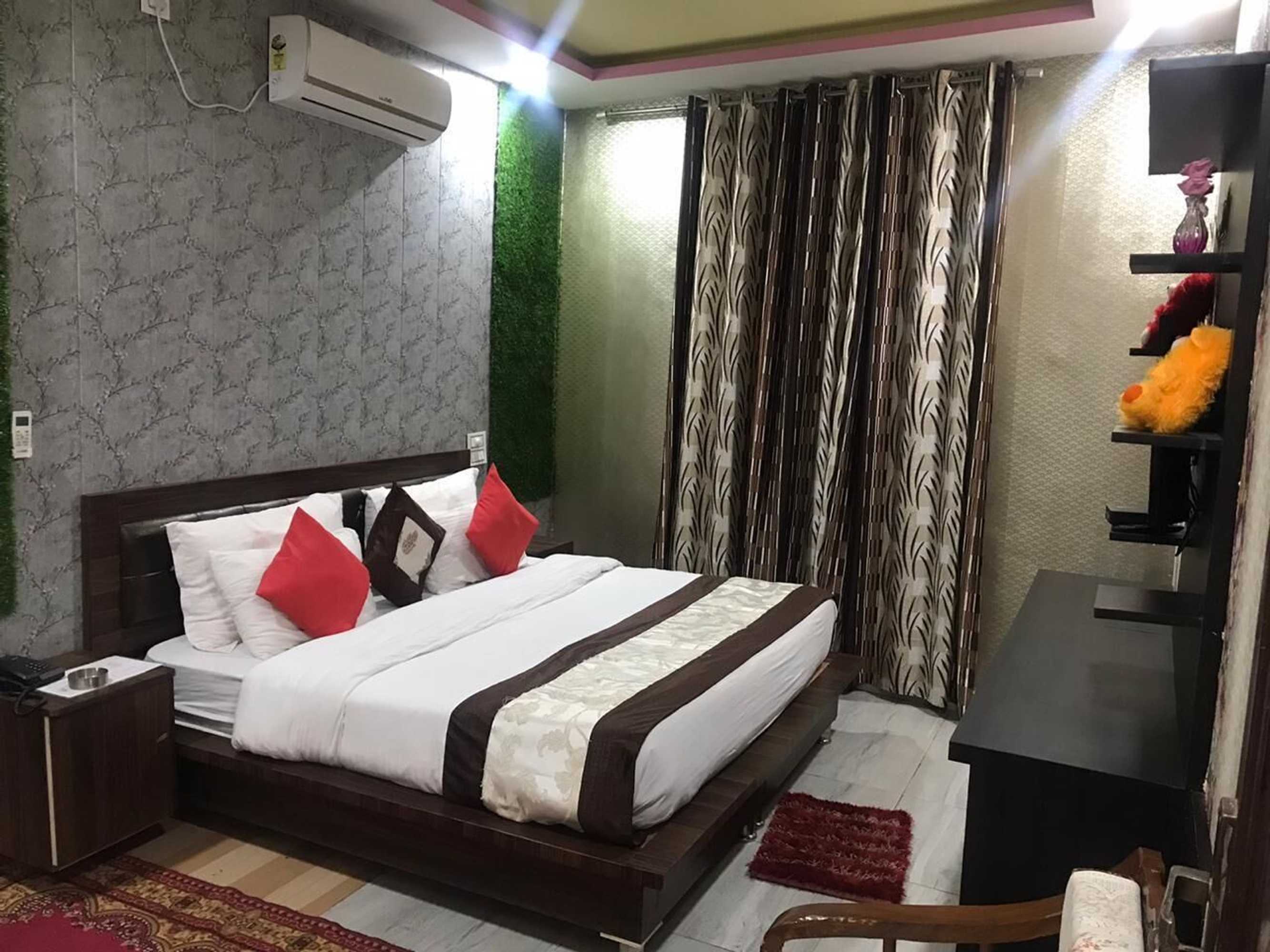 Gift card for Hotel Grand Raga Gift card for Hotel Grand Raga
