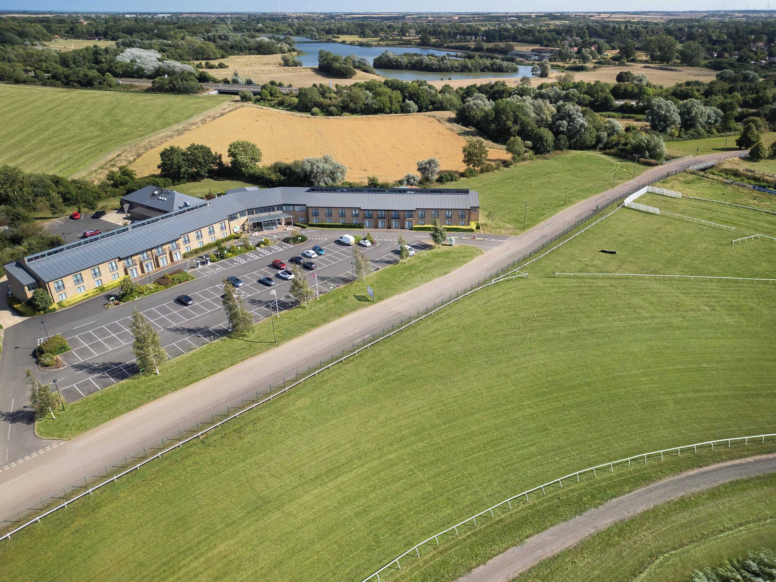Gift card for Holiday Inn Huntingdon - Racecourse by Ihg Gift card for Holiday Inn Huntingdon - Racecourse by Ihg