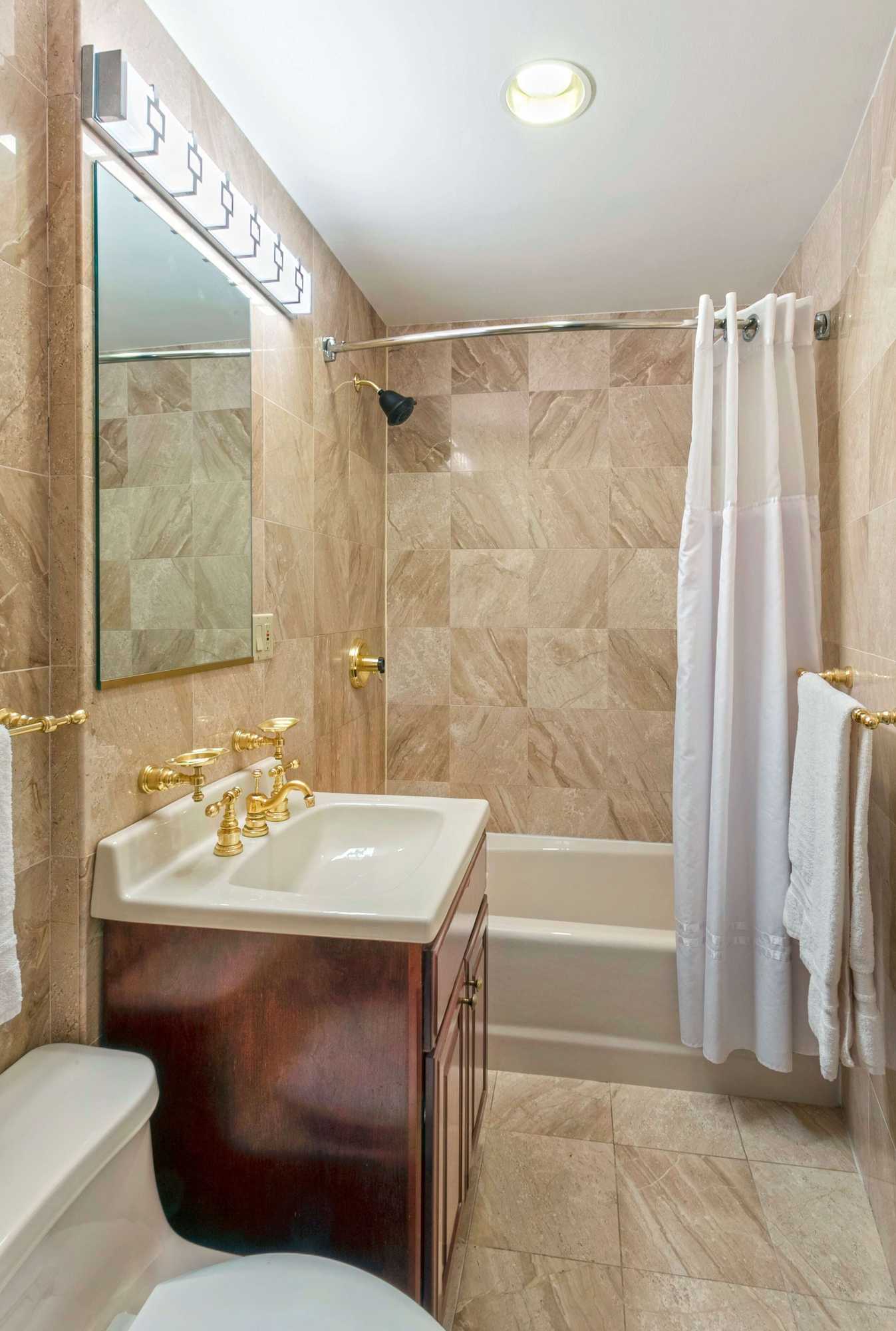 Gift card for Robert Treat Hotel