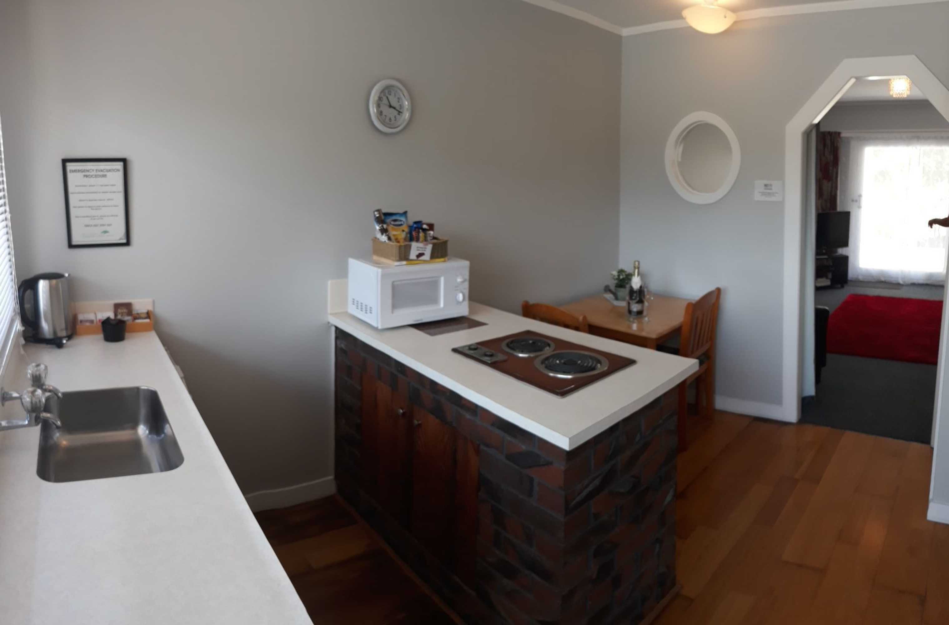 Gift card for Bay of Islands Country Lodge Motel Gift card for Bay of Islands Country Lodge Motel