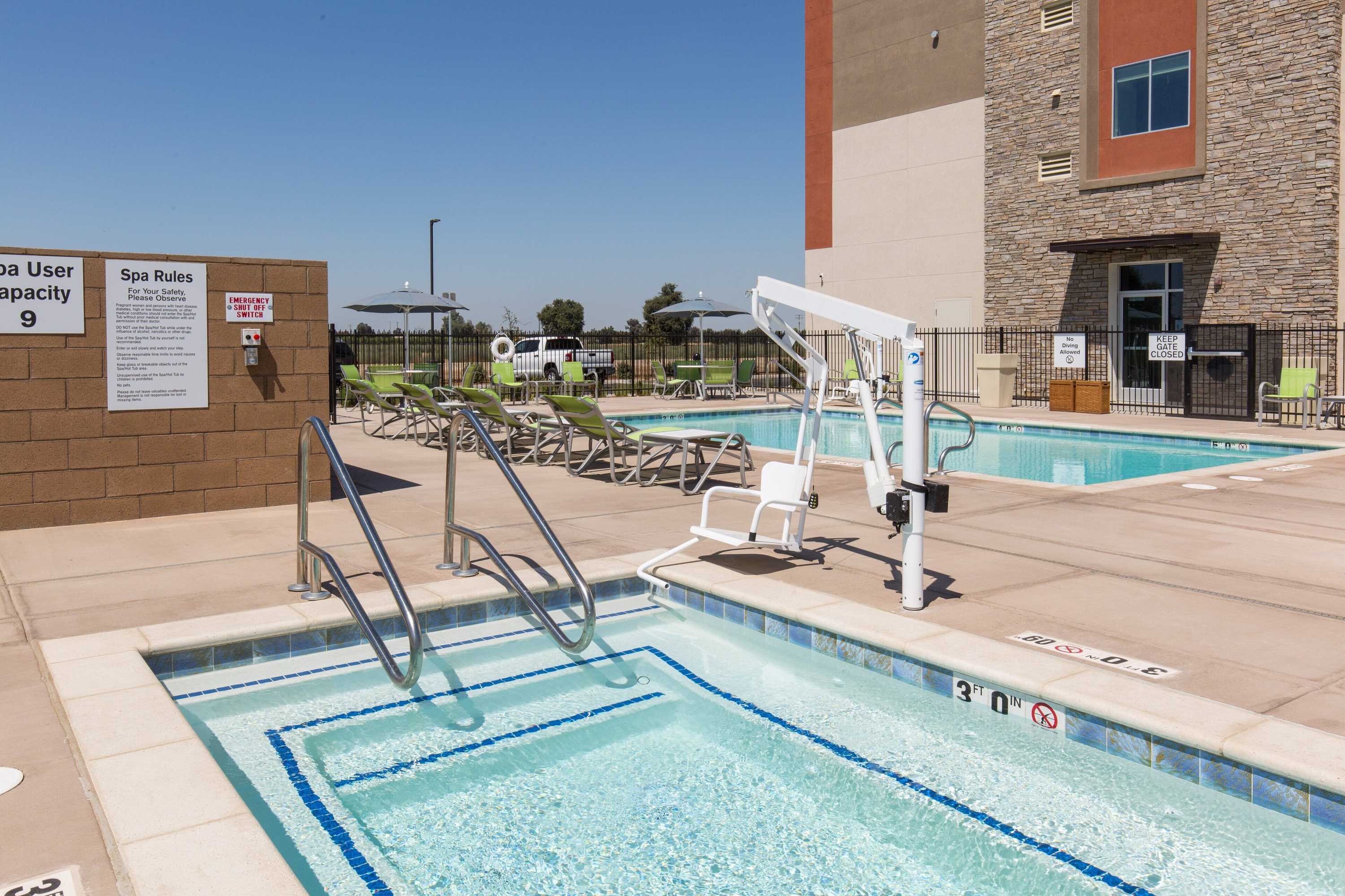 Gift card for Holiday Inn Express Visalia Sequoia Gateway Area by Ihg Gift card for Holiday Inn Express Visalia Sequoia Gateway Area by Ihg