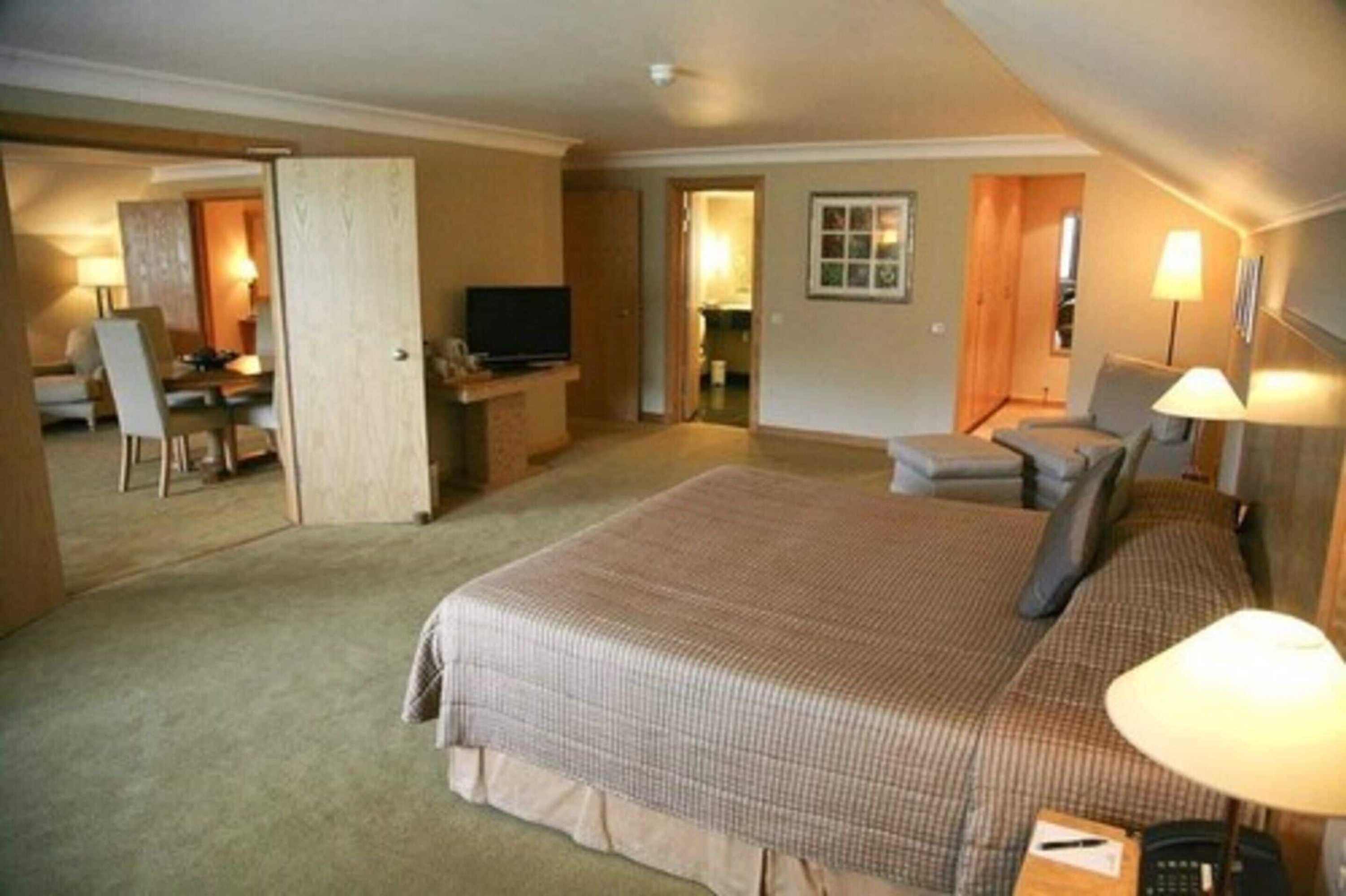 Gift card for Regency Park Hotel Gift card for Regency Park Hotel
