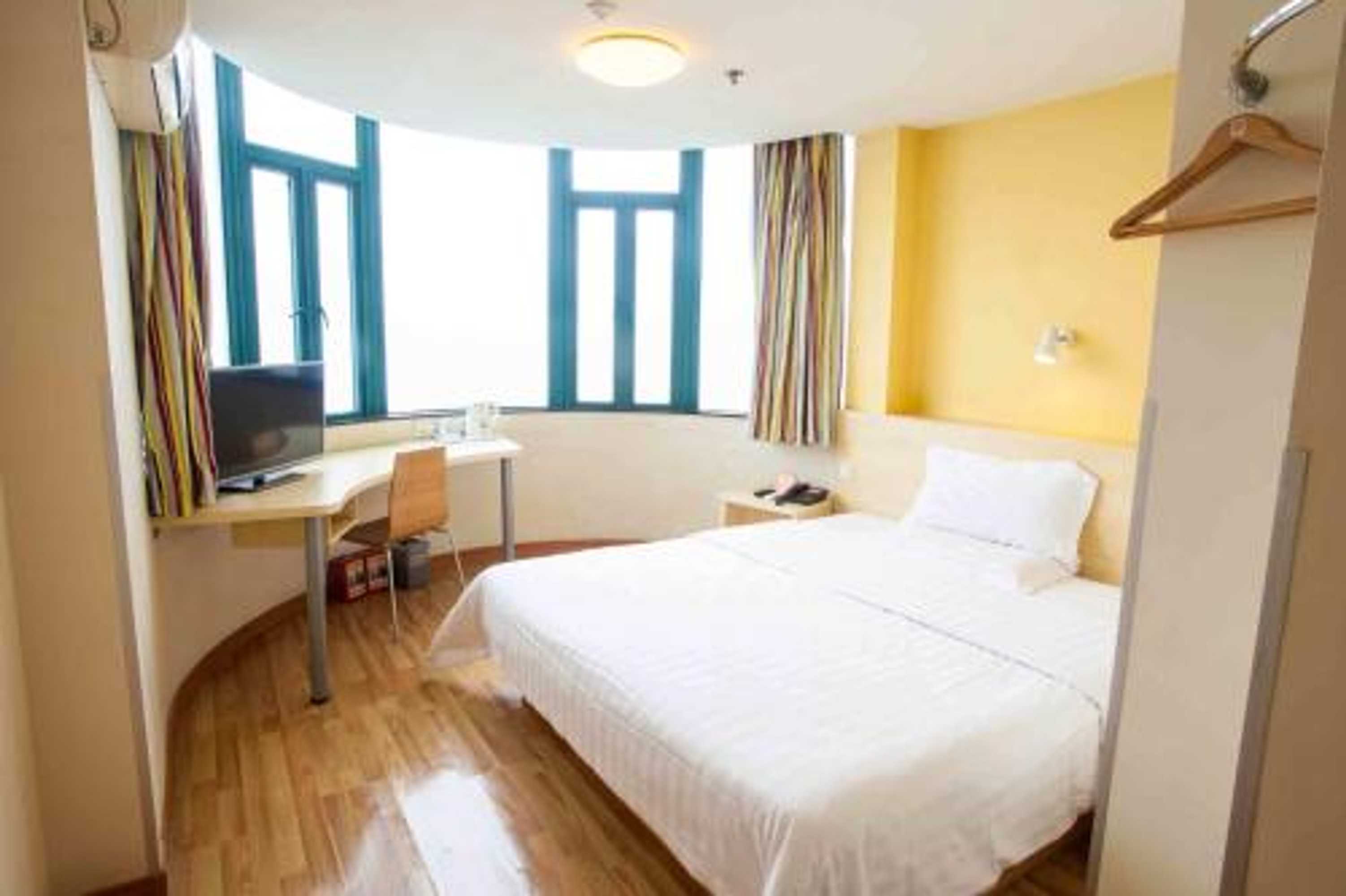 Gift card for 7days Inn Xichang Hangtian Avenue Jixiang Road Gift card for 7days Inn Xichang Hangtian Avenue Jixiang Road
