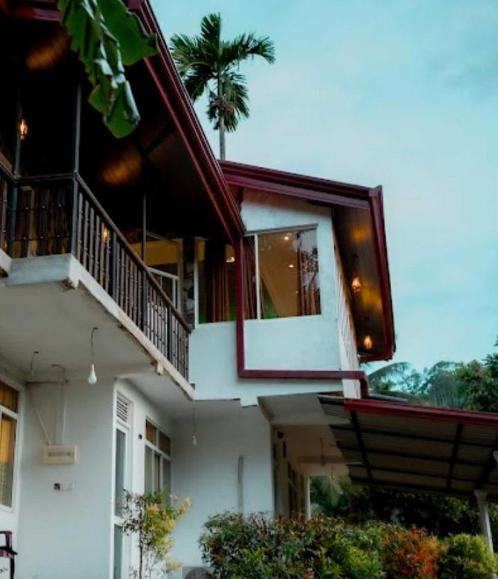 Gift card for Rainforest Holiday Inn
